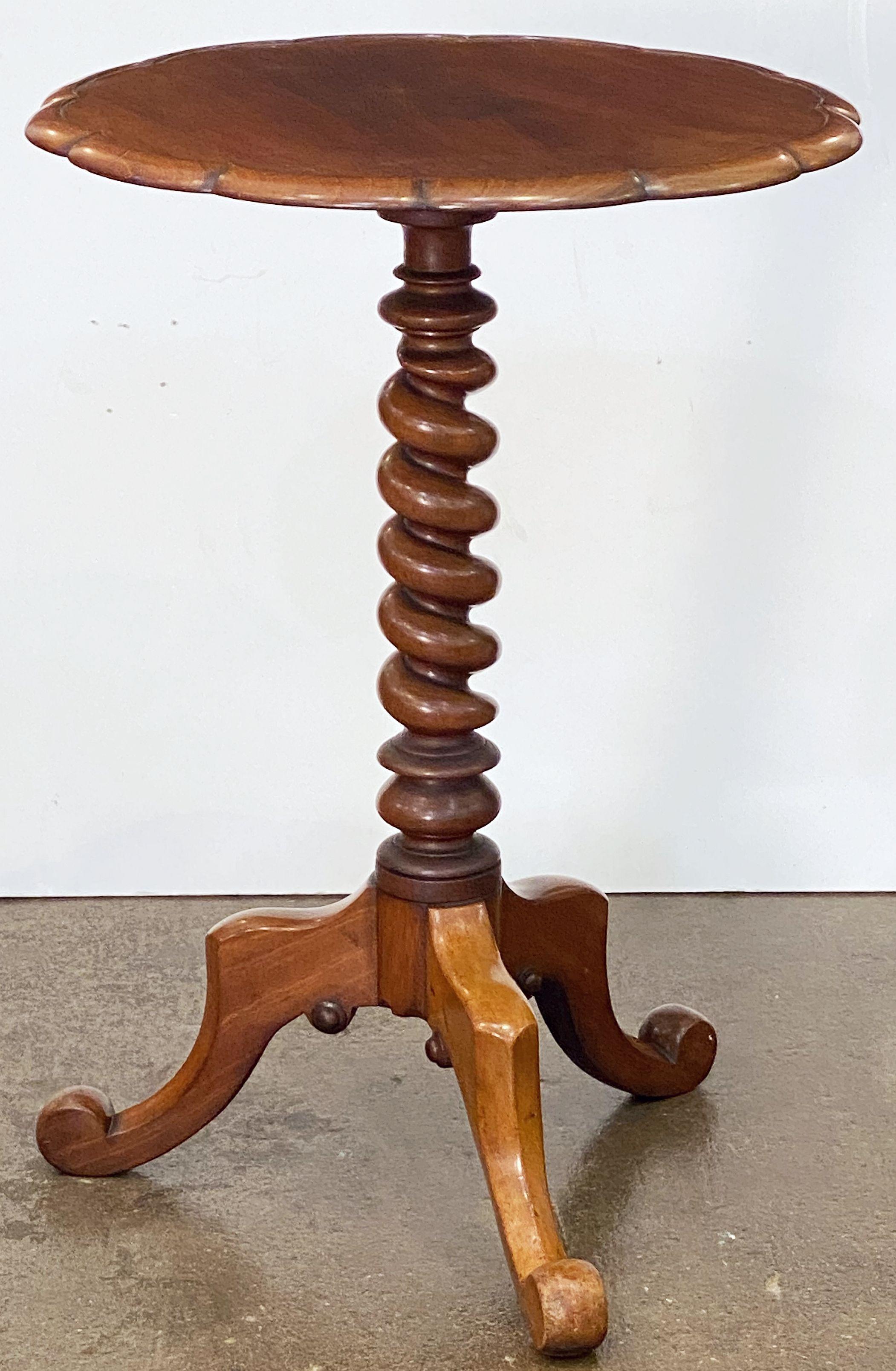English Occasional or Wine Table of Mahogany on Barley-Twist Tripod Base For Sale 12