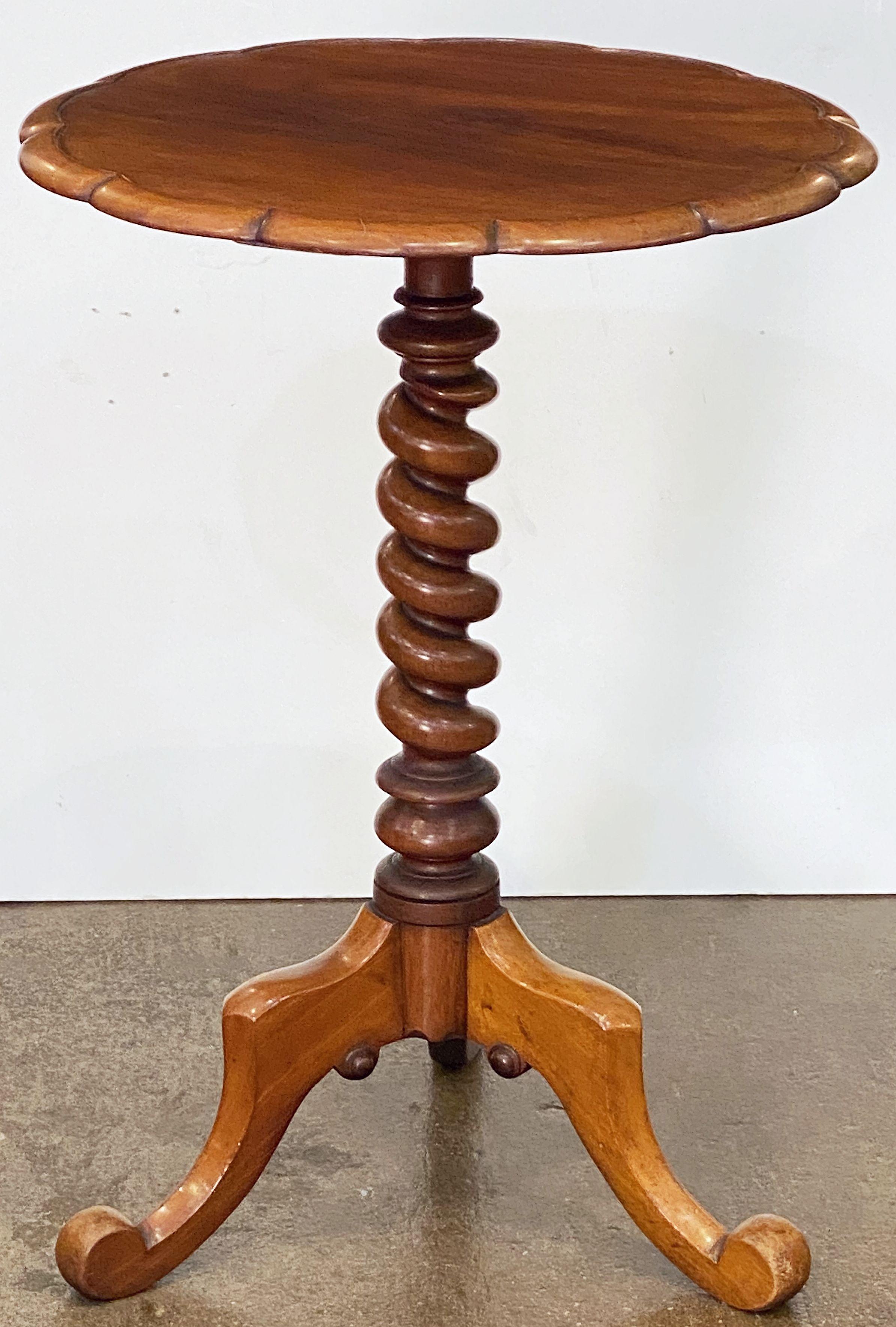 English Occasional or Wine Table of Mahogany on Barley-Twist Tripod Base For Sale 13