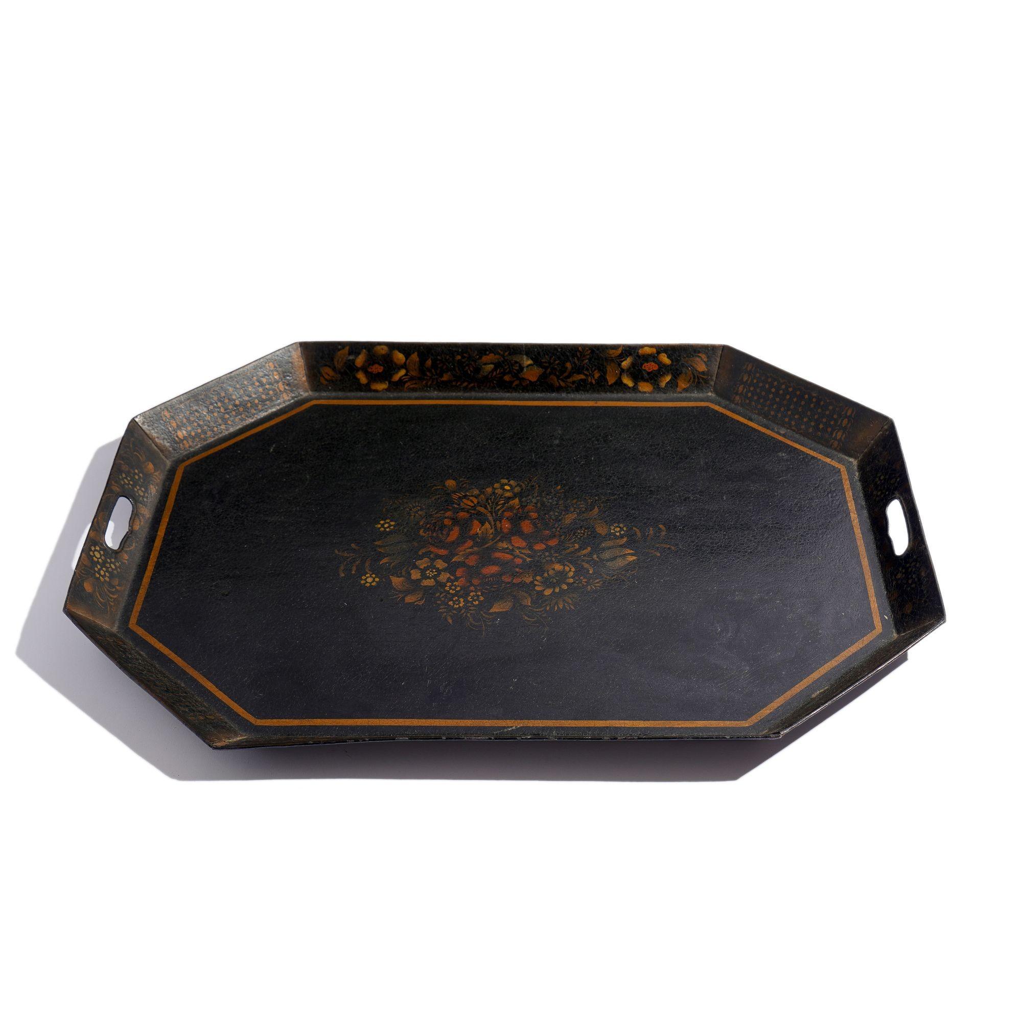 British English octagonal standing rim tole tray, c. 1815 For Sale