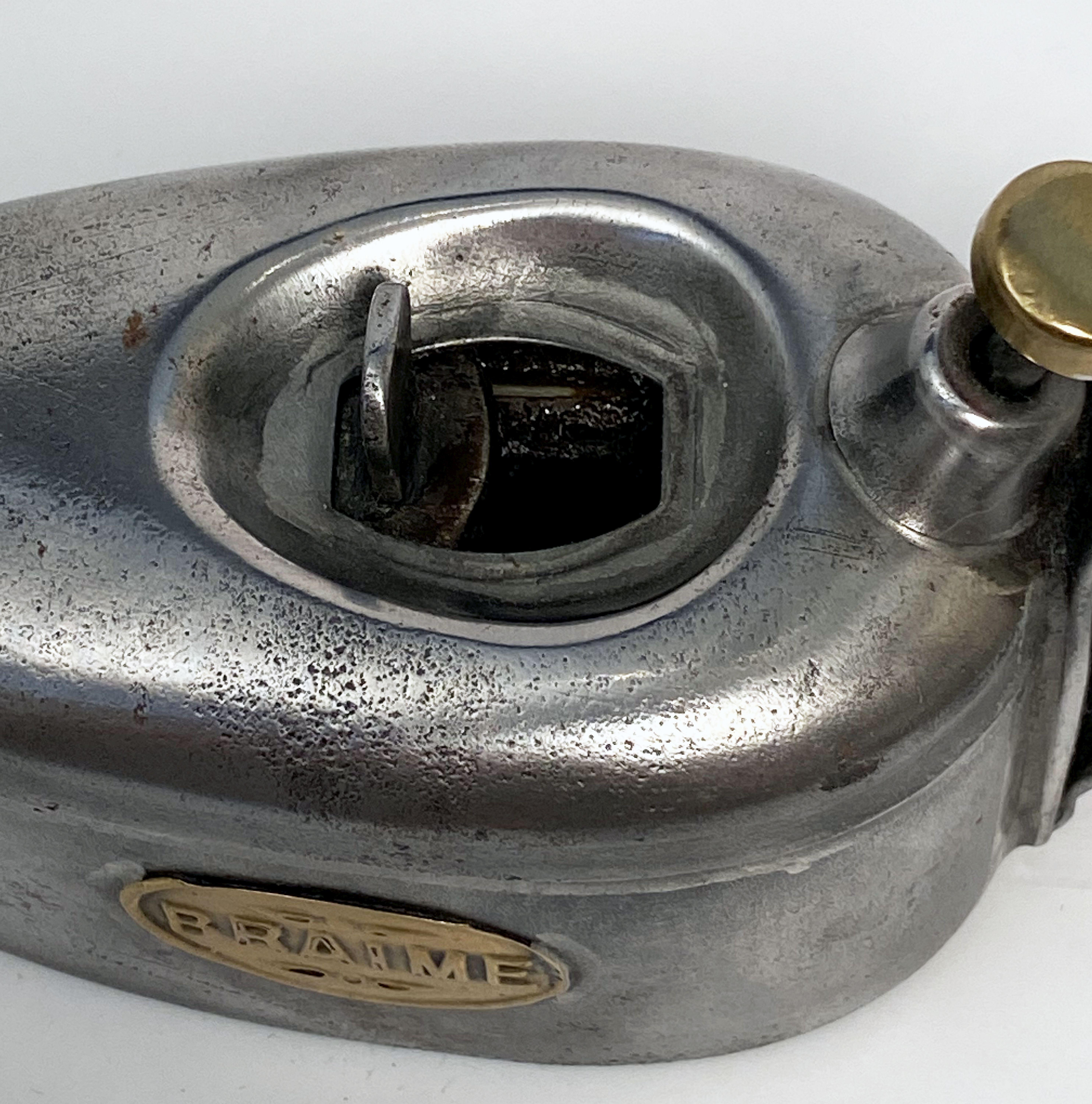 English Oilcan or Cannister of Steel and Brass by Braime For Sale 5