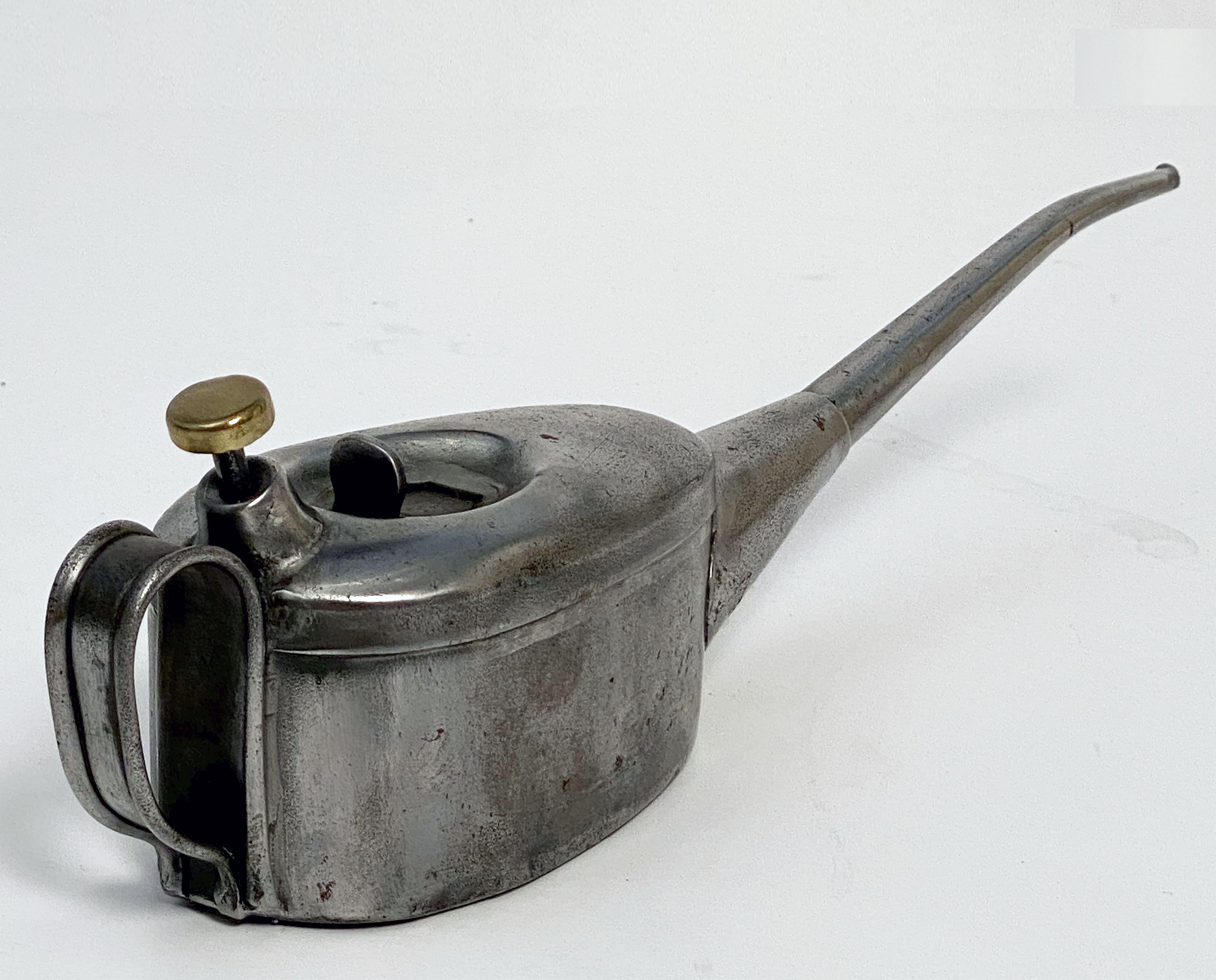 English Oilcan or Cannister of Steel and Brass by Braime In Good Condition For Sale In Austin, TX