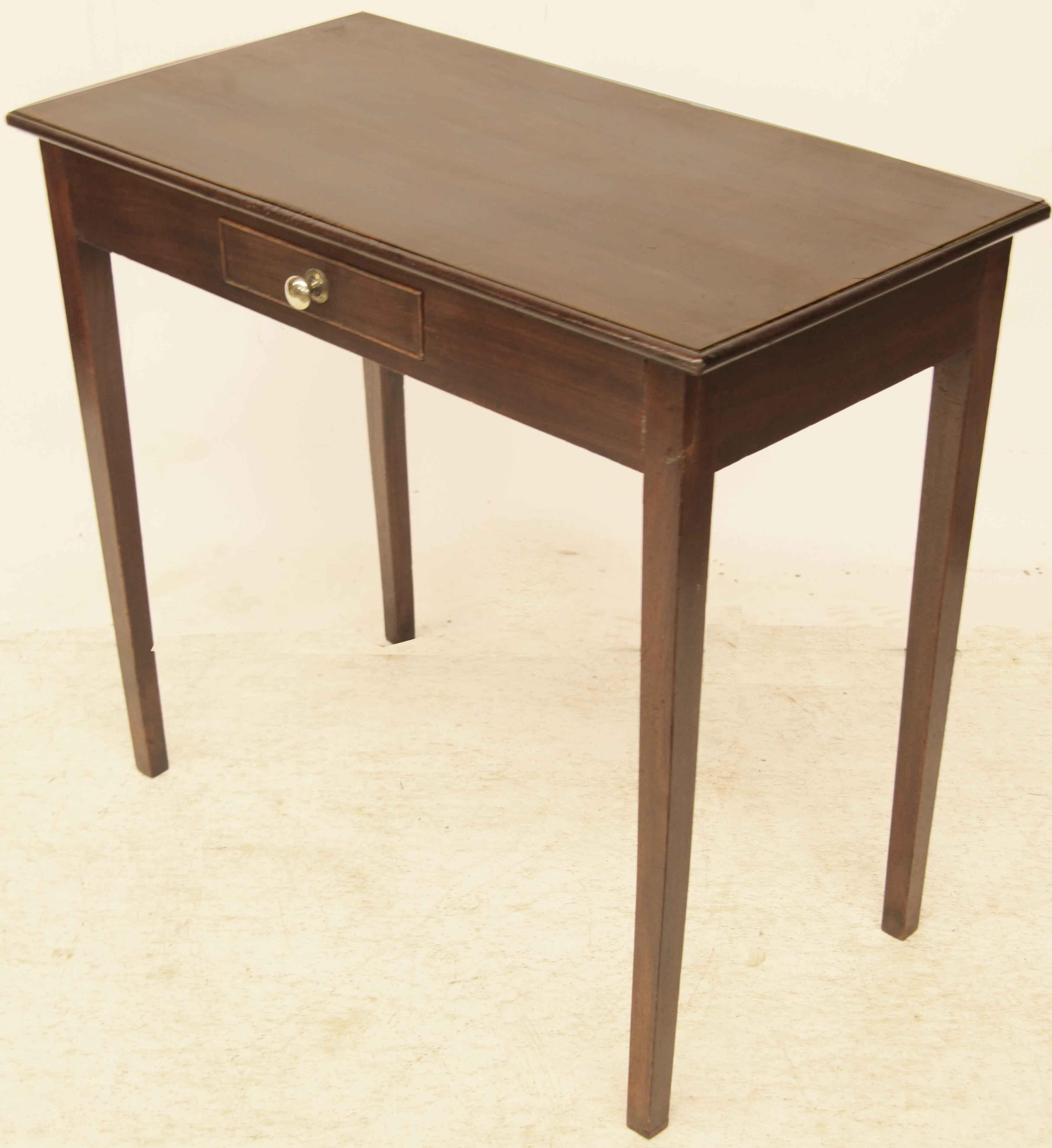 Early 19th Century English One Drawer Side Table For Sale