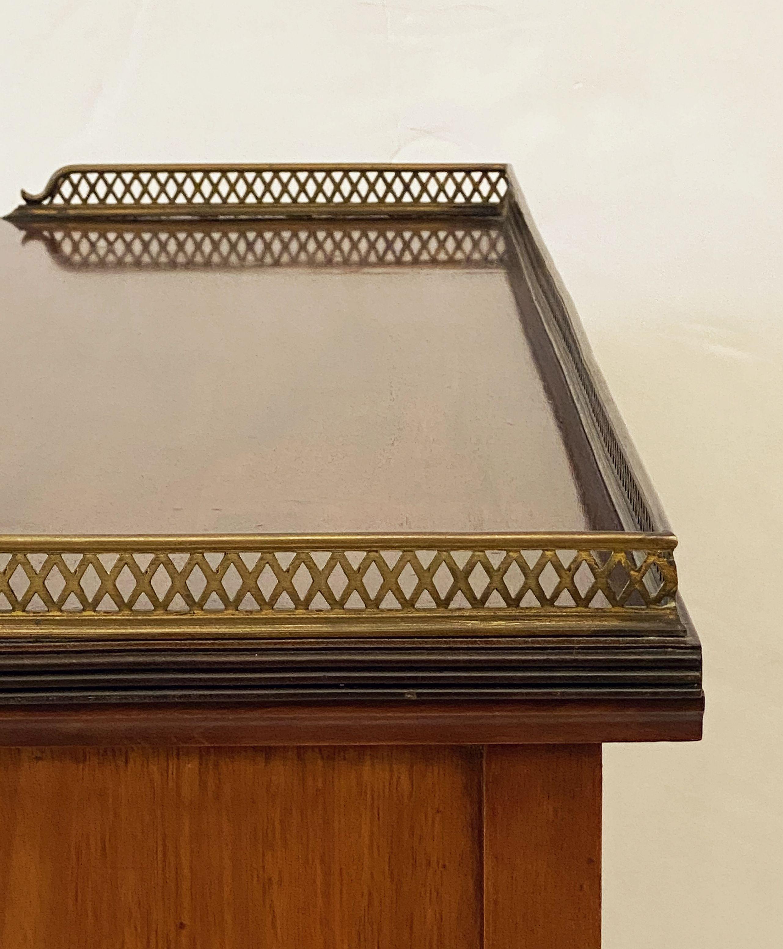 English Open Bookcase of Inlaid Mahogany from the Edwardian Period 8