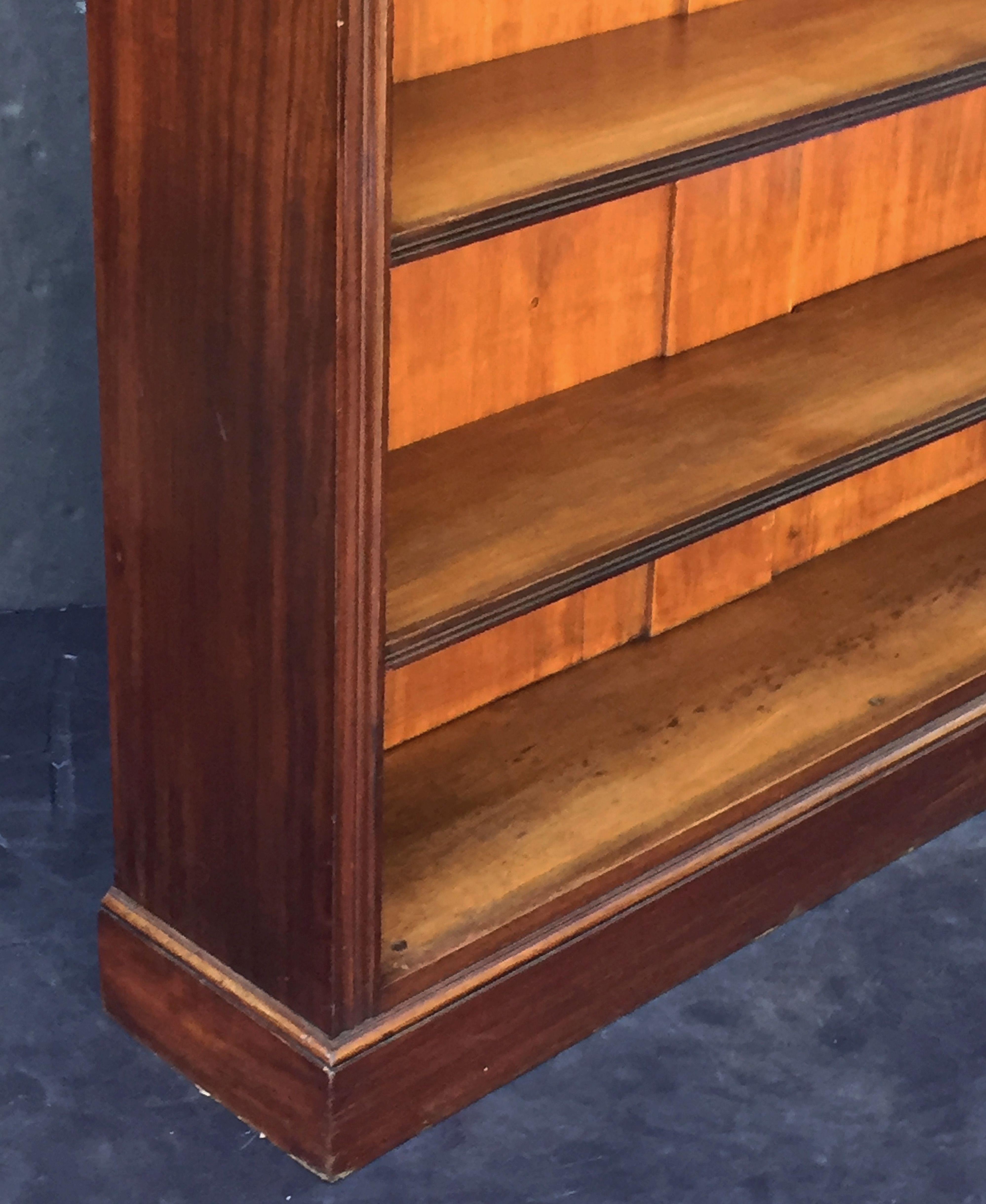 English Open Bookcase of Mahogany For Sale 6
