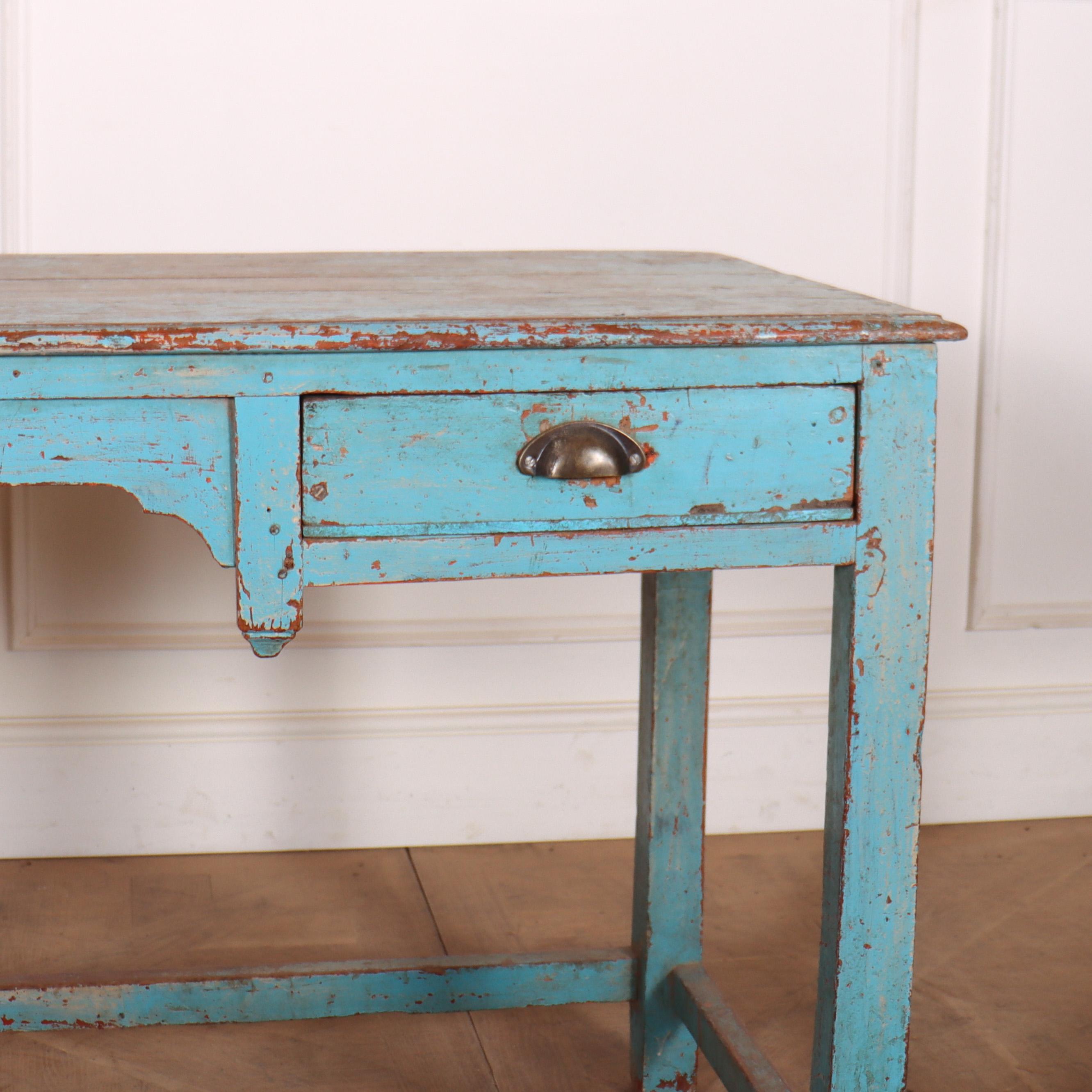 English Original Painted Lamp Table In Good Condition For Sale In Leamington Spa, Warwickshire