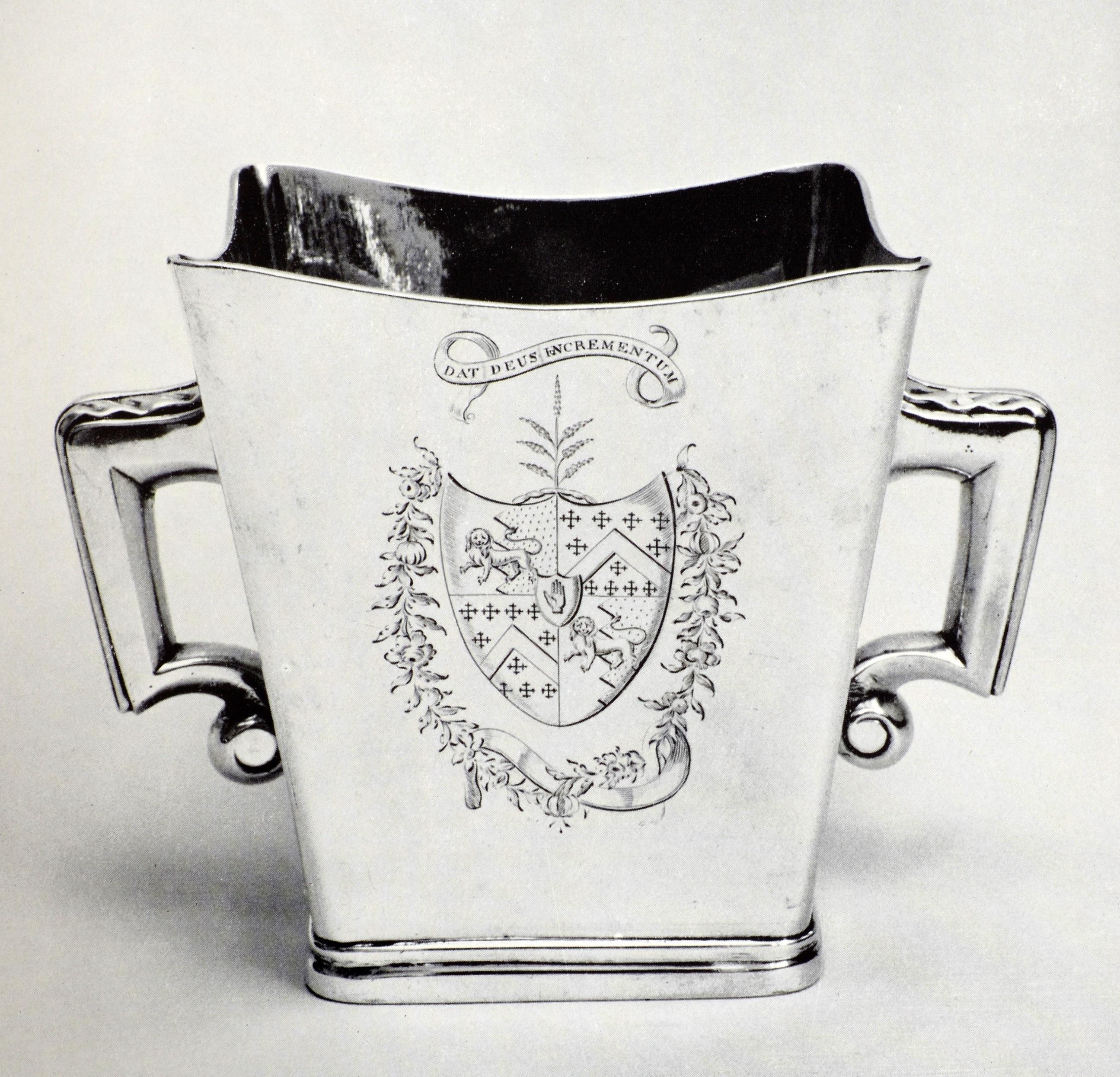 English & Other Silver in the Irwin Untermeyer Collection by Yvonne Hackenbroch For Sale 4