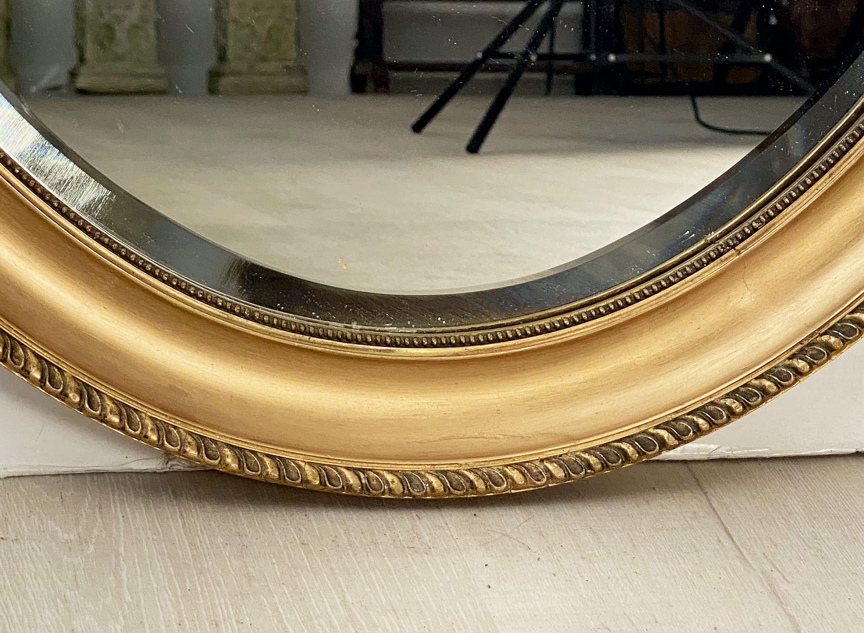 English Oval Beveled Mirror in Gilt Frame (H 33 1/2 x W 23 3/4) 3