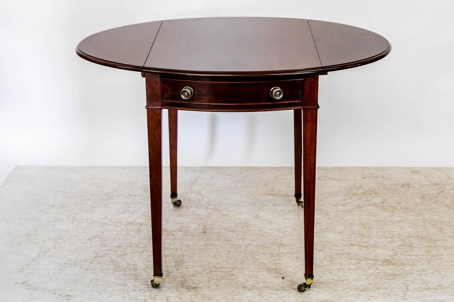 English Oval Mahogany Pembroke Table For Sale 6