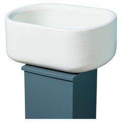 English Oval Shaped Kitchen Belfast Basin