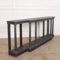 Table console en hêtre peint à l'anglaise