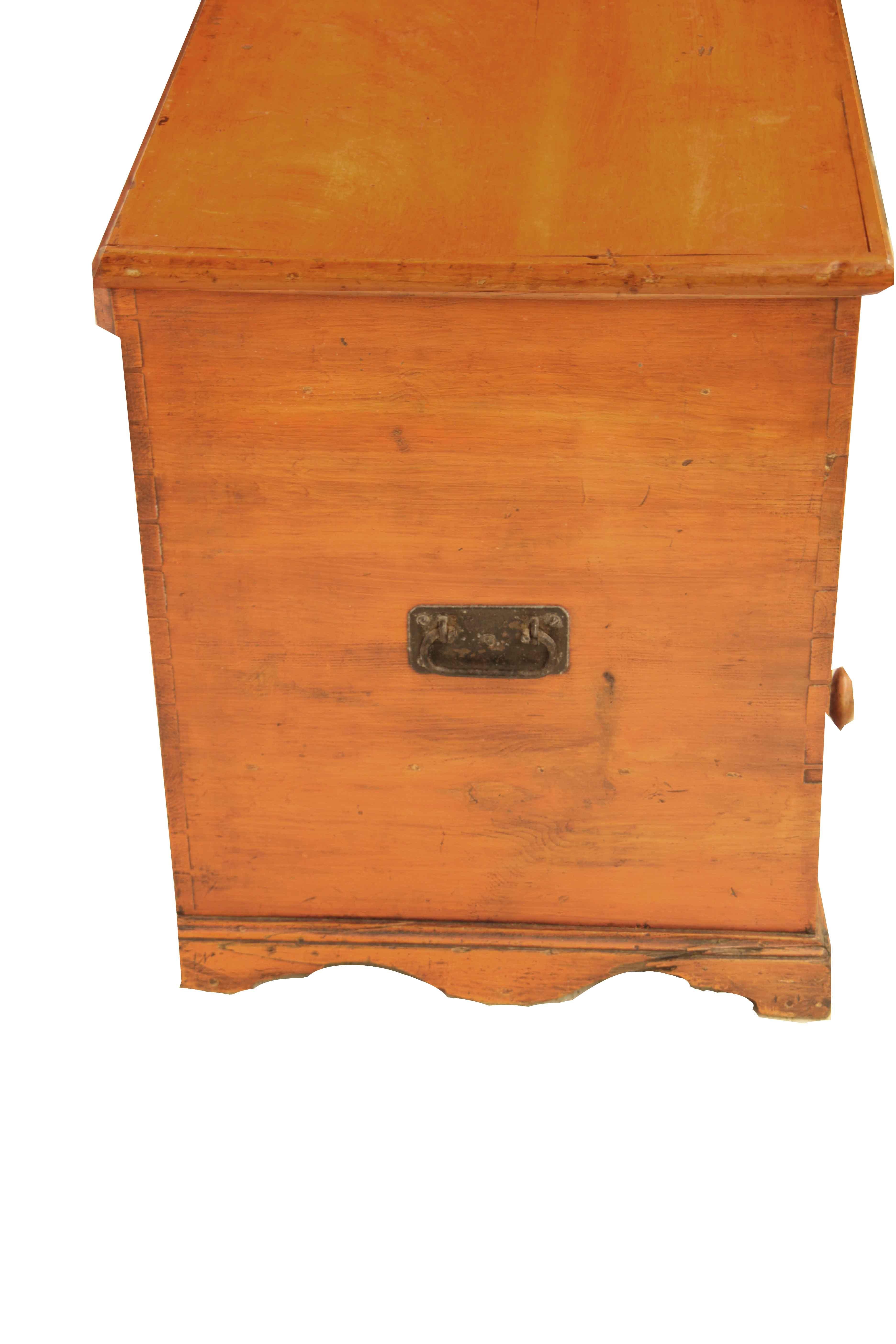 English painted blanket chest, this chest features a beautiful salmon color with a swirl graining effect on the front(see photo). The interior and drawer are lined with paper, the under side of the top also is papered with individual verses from