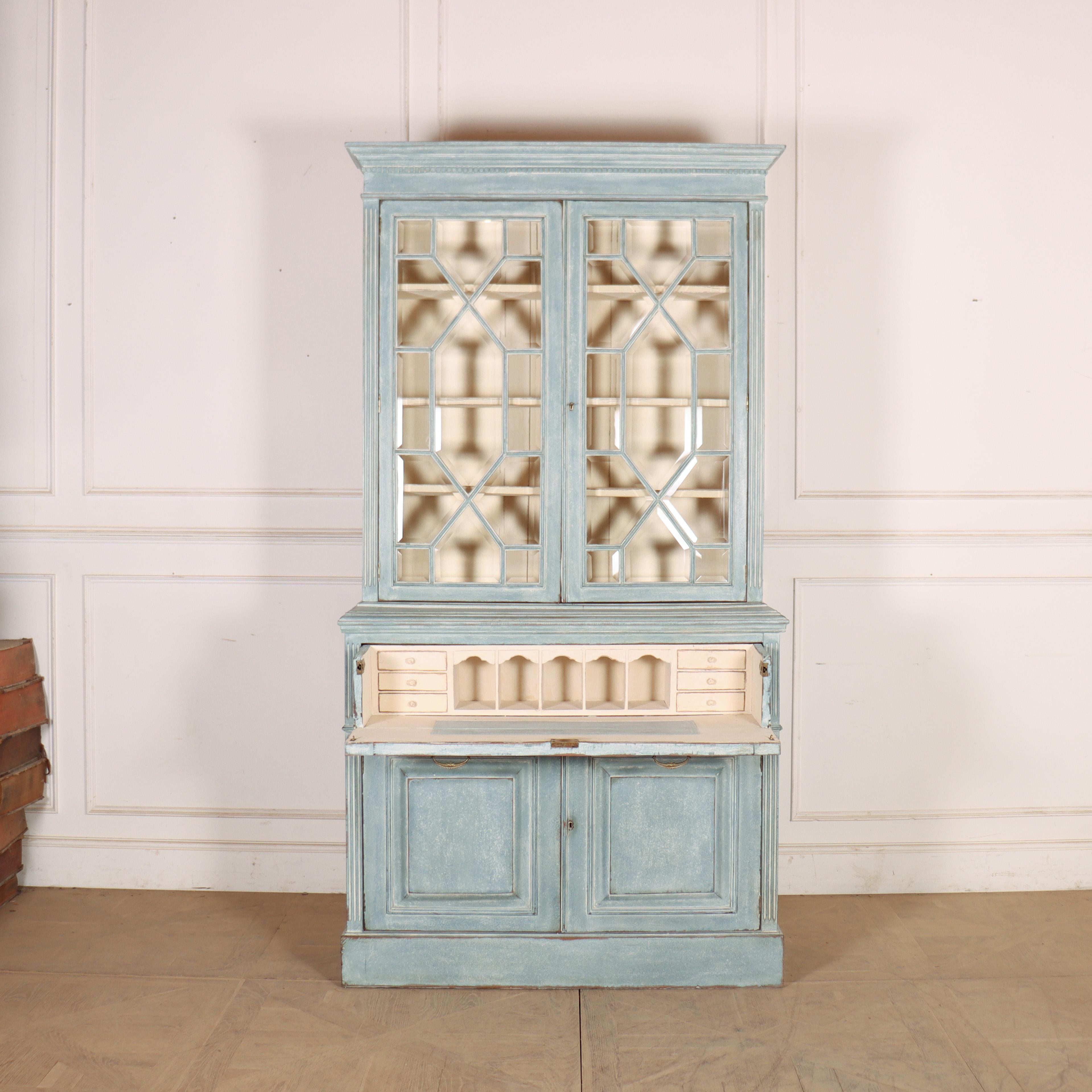 Secretaire de librería pintado a la inglesa en venta 10