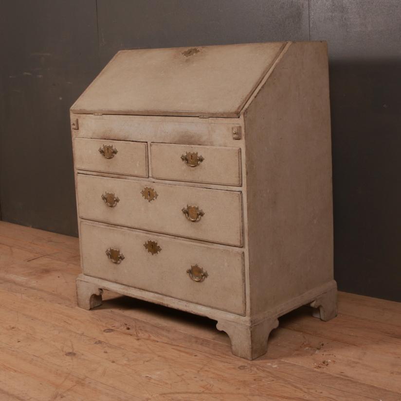 Small 18th century English painted bureau, 1780

Dimensions:
32 inches (81 cms) wide
18.5 inches (47 cms) deep
38 inches (97 cms) high.

 
