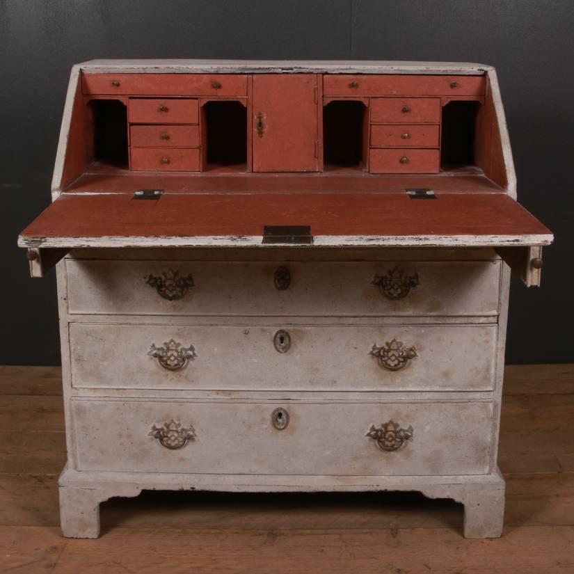 English Painted Bureau In Good Condition In Leamington Spa, Warwickshire