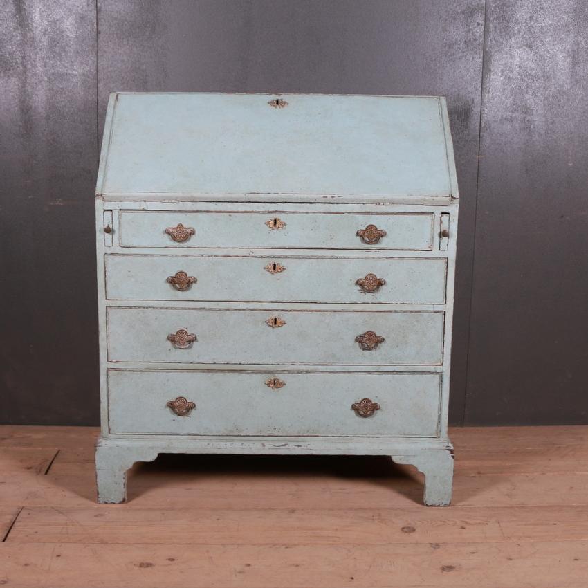 English Painted Bureau In Good Condition In Leamington Spa, Warwickshire