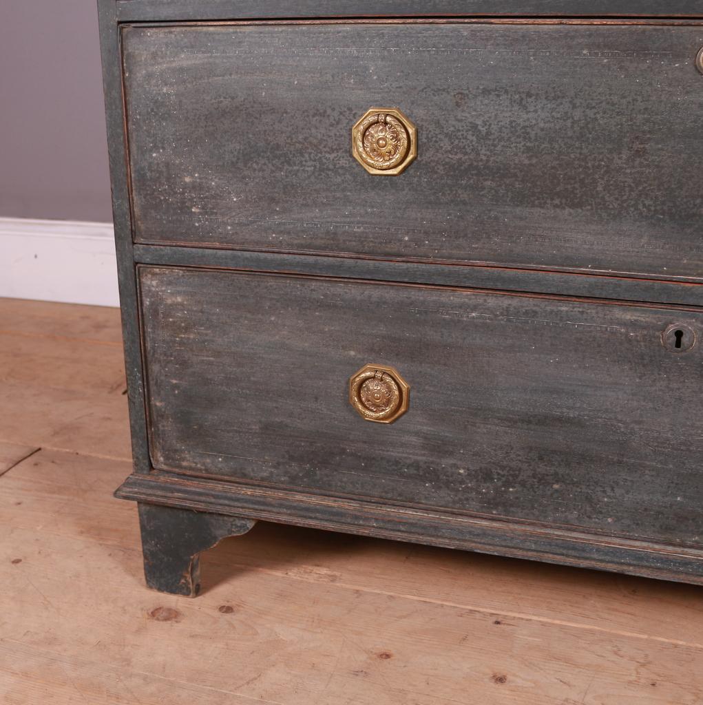 Oak English Painted Chest of Drawers