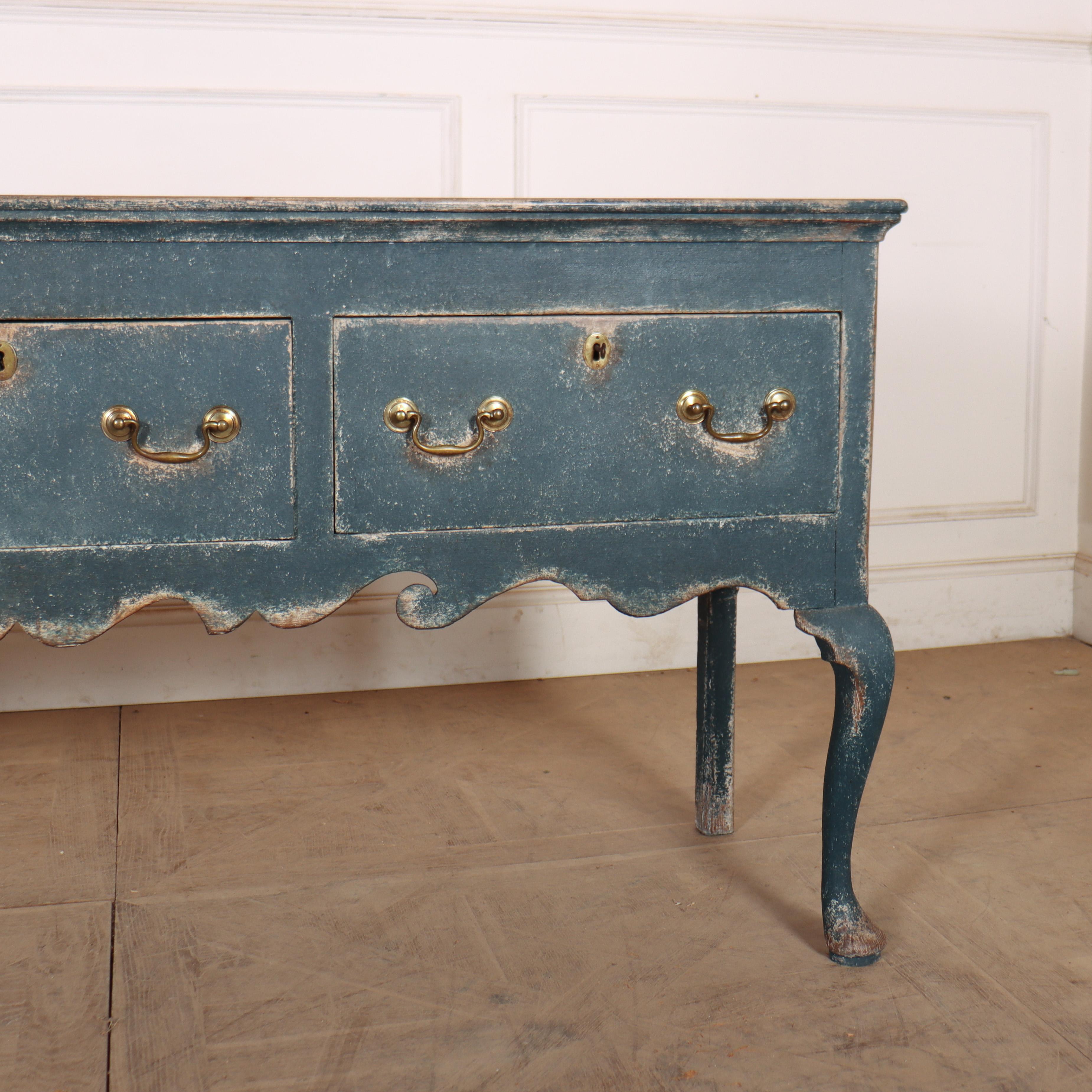 Anglais Base de commode peinte anglaise en vente