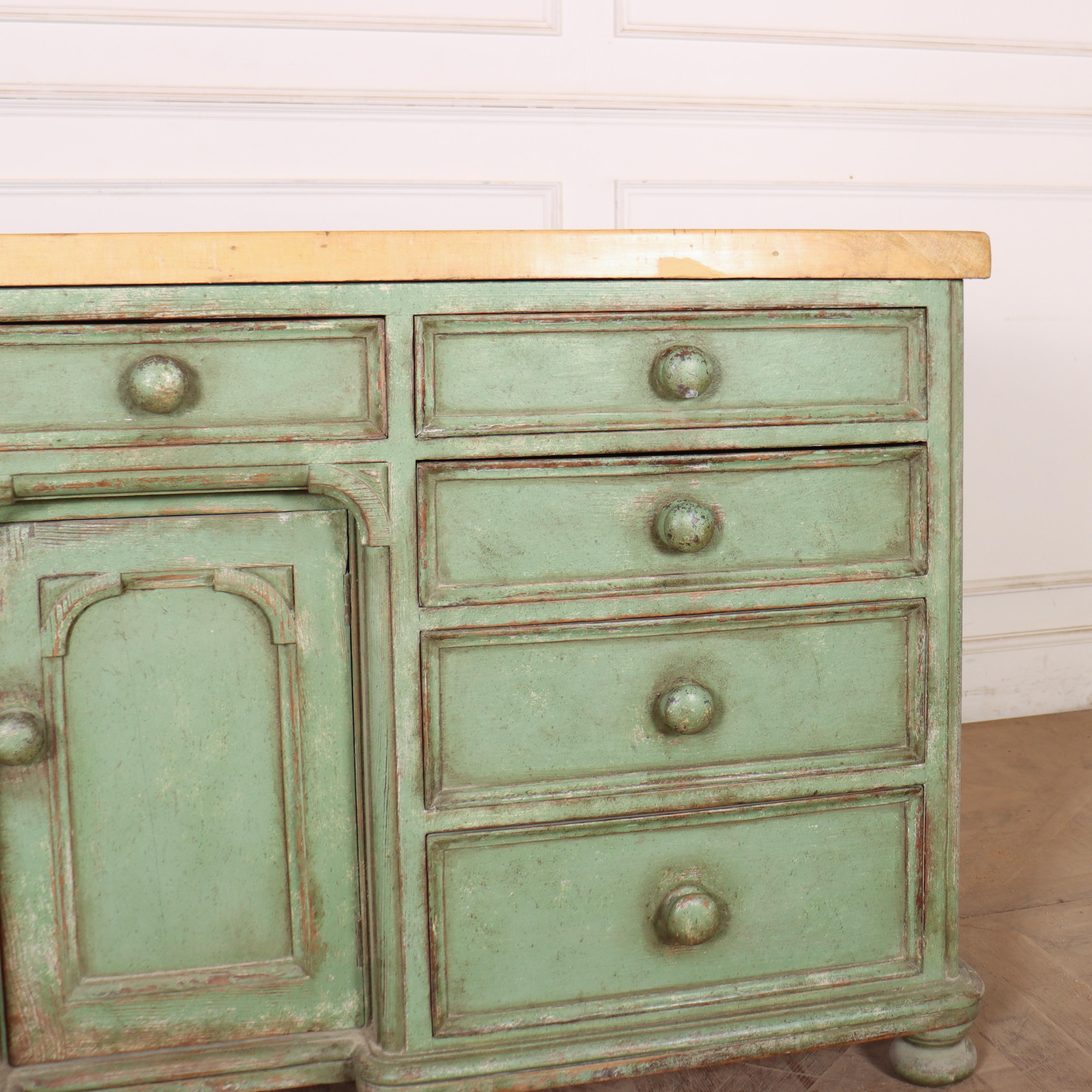 Dipinto English Painted Dresser Base in vendita