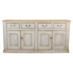 Base de commode peinte anglaise