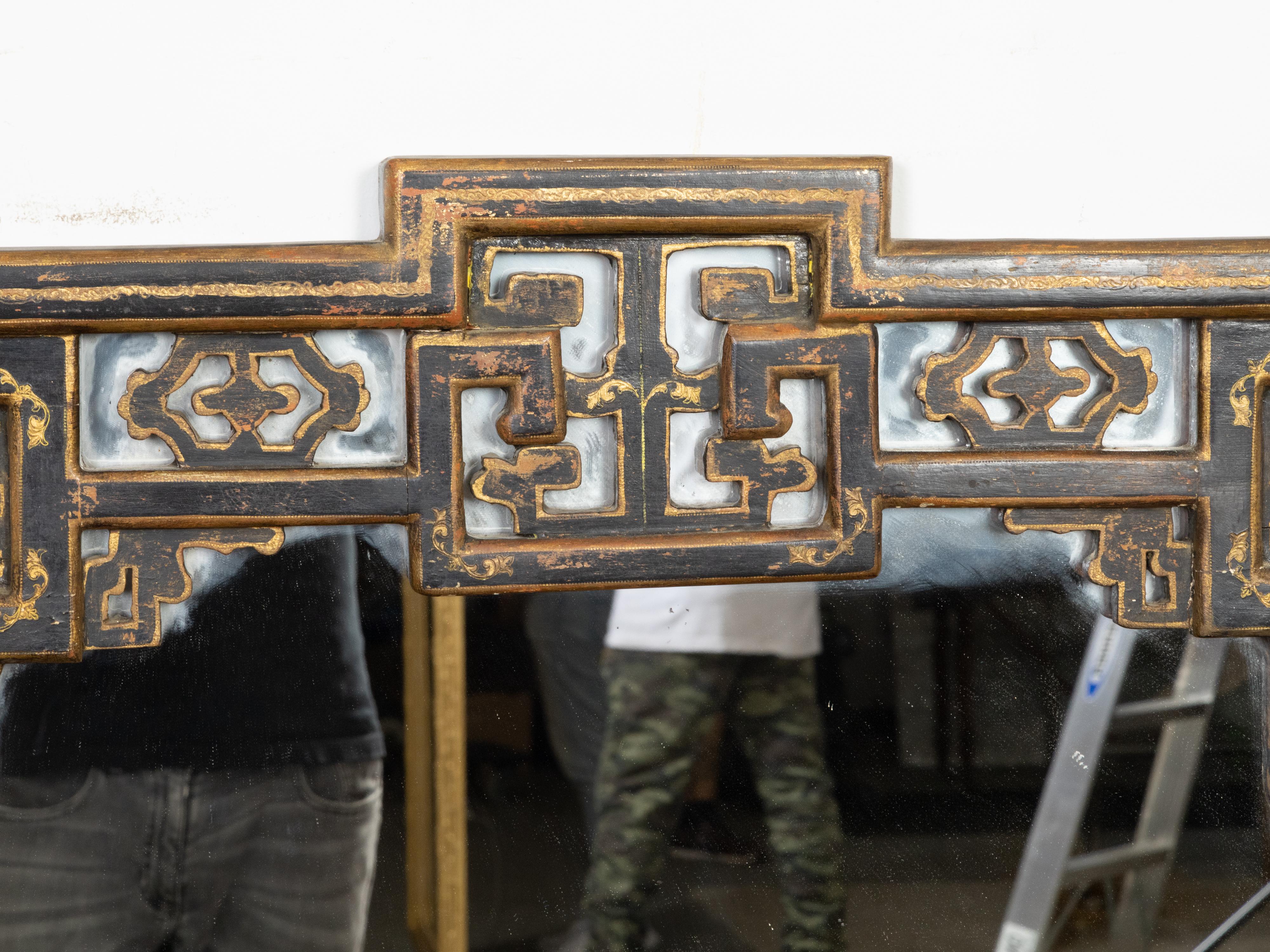20th Century English Painted Mirror with Carved Crest and Chinoiserie Inspired Motifs For Sale