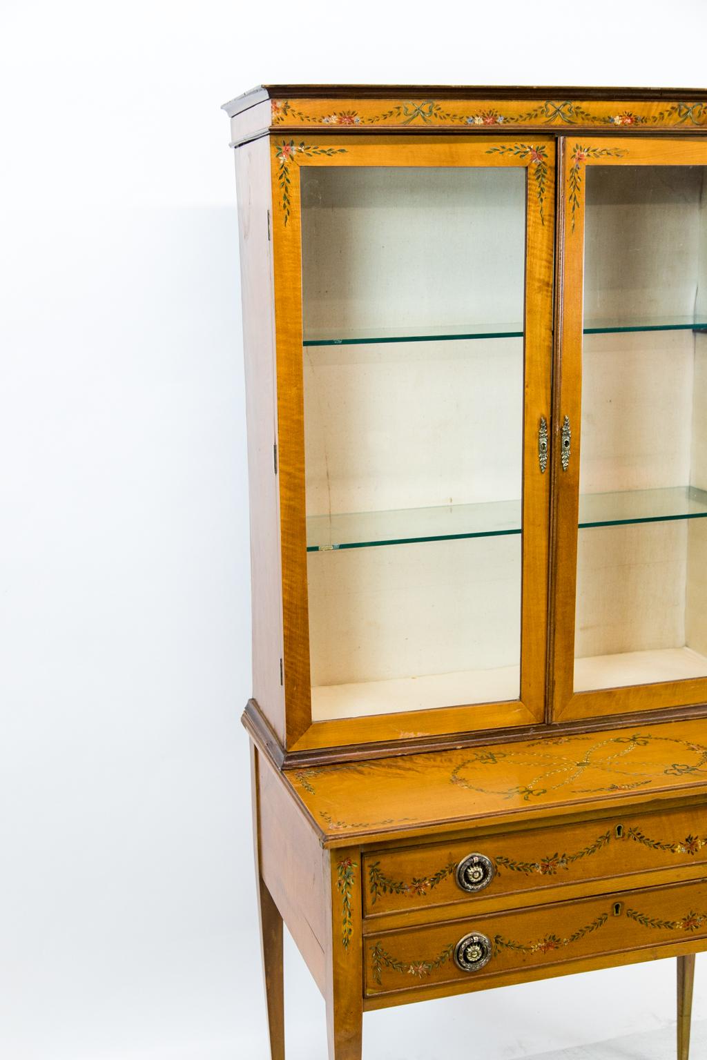 English Painted Satinwood Display Case For Sale 1