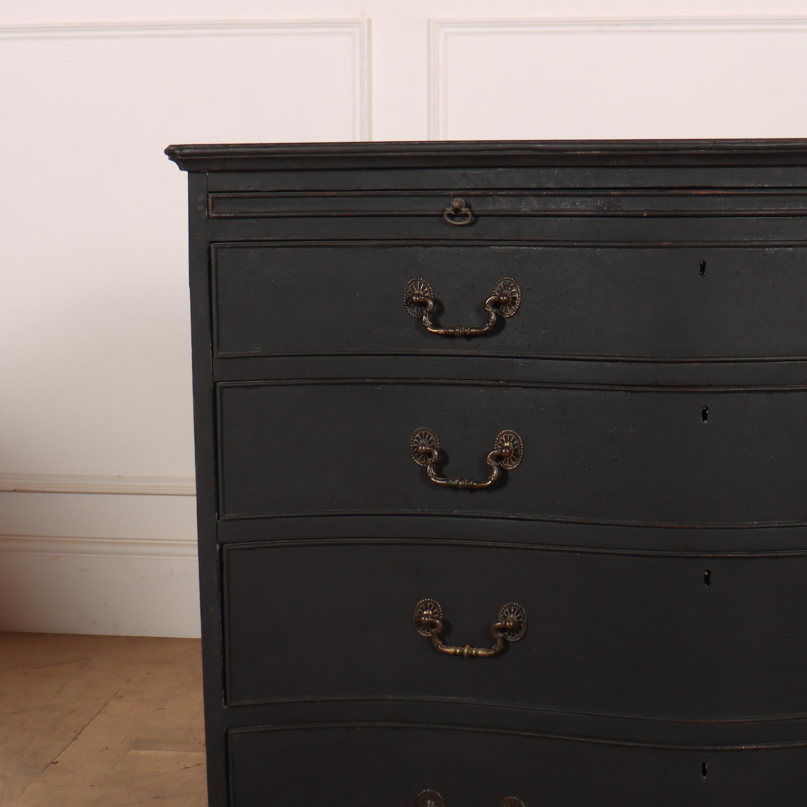 Late 19th C English painted serpentine front 4 drawer oak commode. 1890.

Reference: 8023

Dimensions
36 inches (91 cms) Wide
21.5 inches (55 cms) Deep
33 inches (84 cms) High