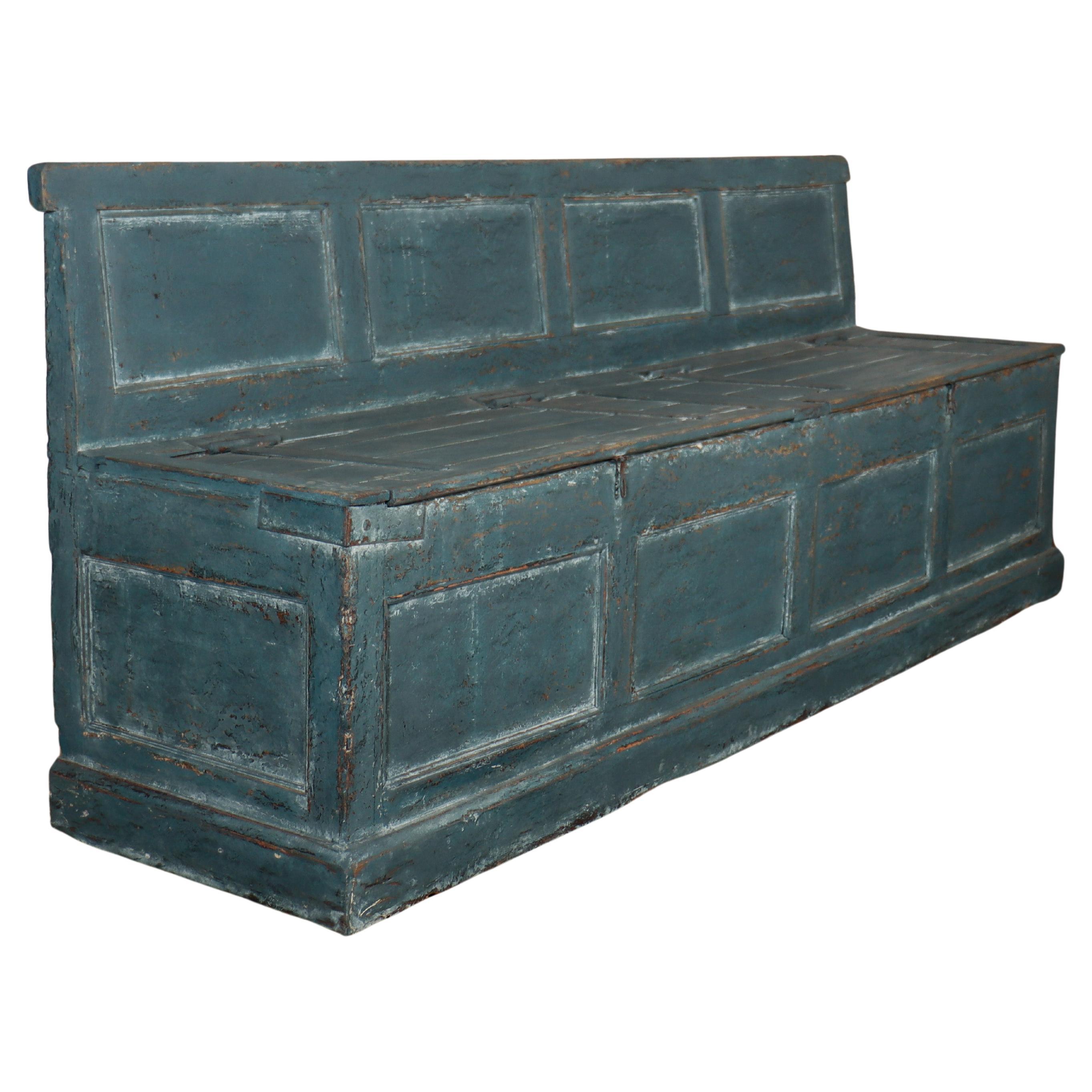 English Painted Storage Bench For Sale
