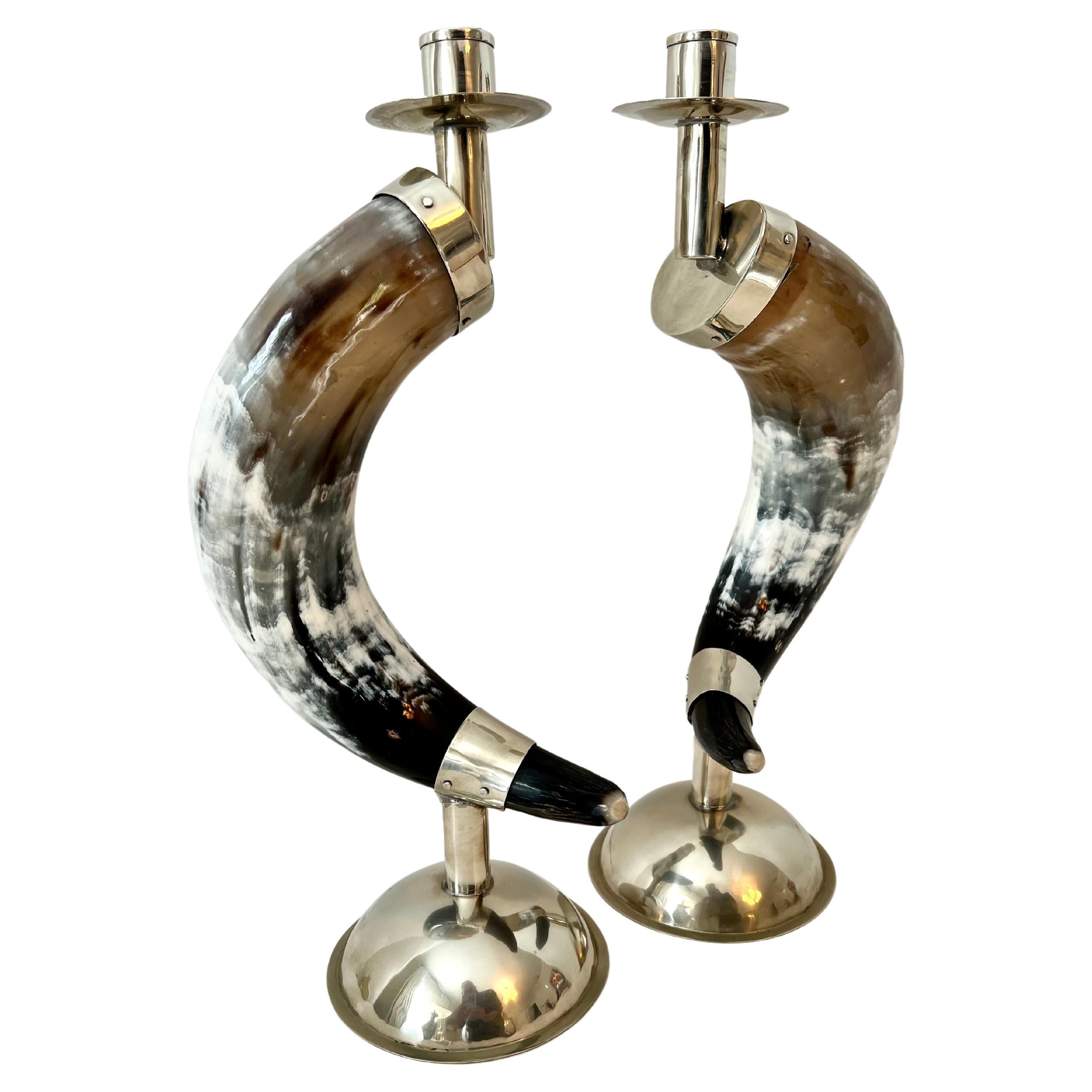 Englisch Paar Kerzenleuchter Horn und Silber Platte Basis und Hand Made Beschläge im Angebot