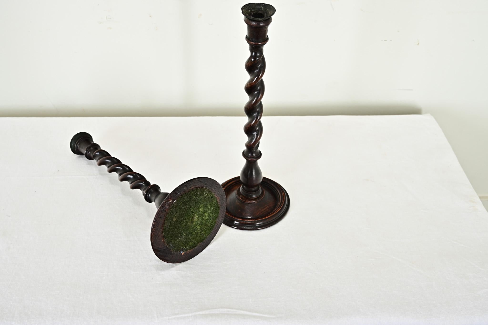 English Pair of 19th Century Oak Barley Twist Candlesticks For Sale 1