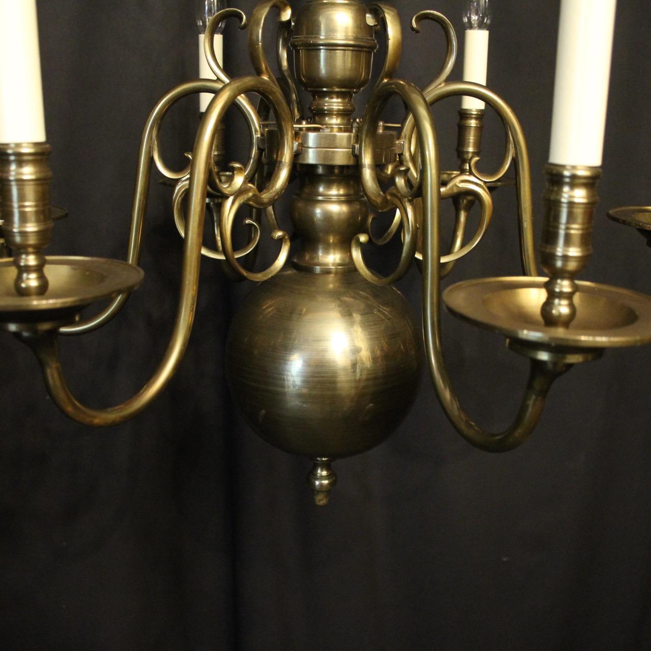 English Pair of 6-Light Bronze Antique Chandeliers For Sale 1