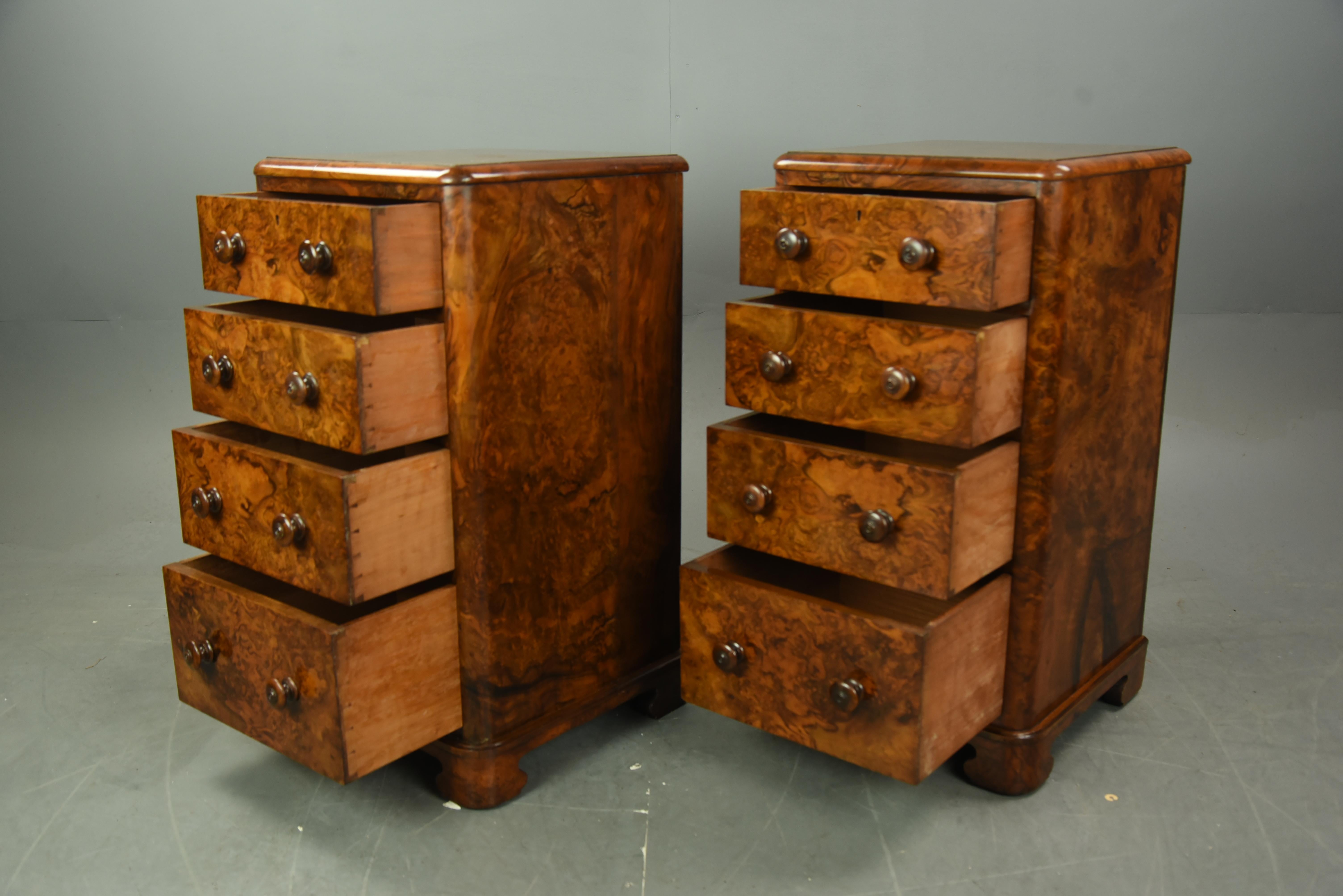 Mid-19th Century English Pair of Antique Burr Walnut Bedside Chests of Drawers Nite Stands