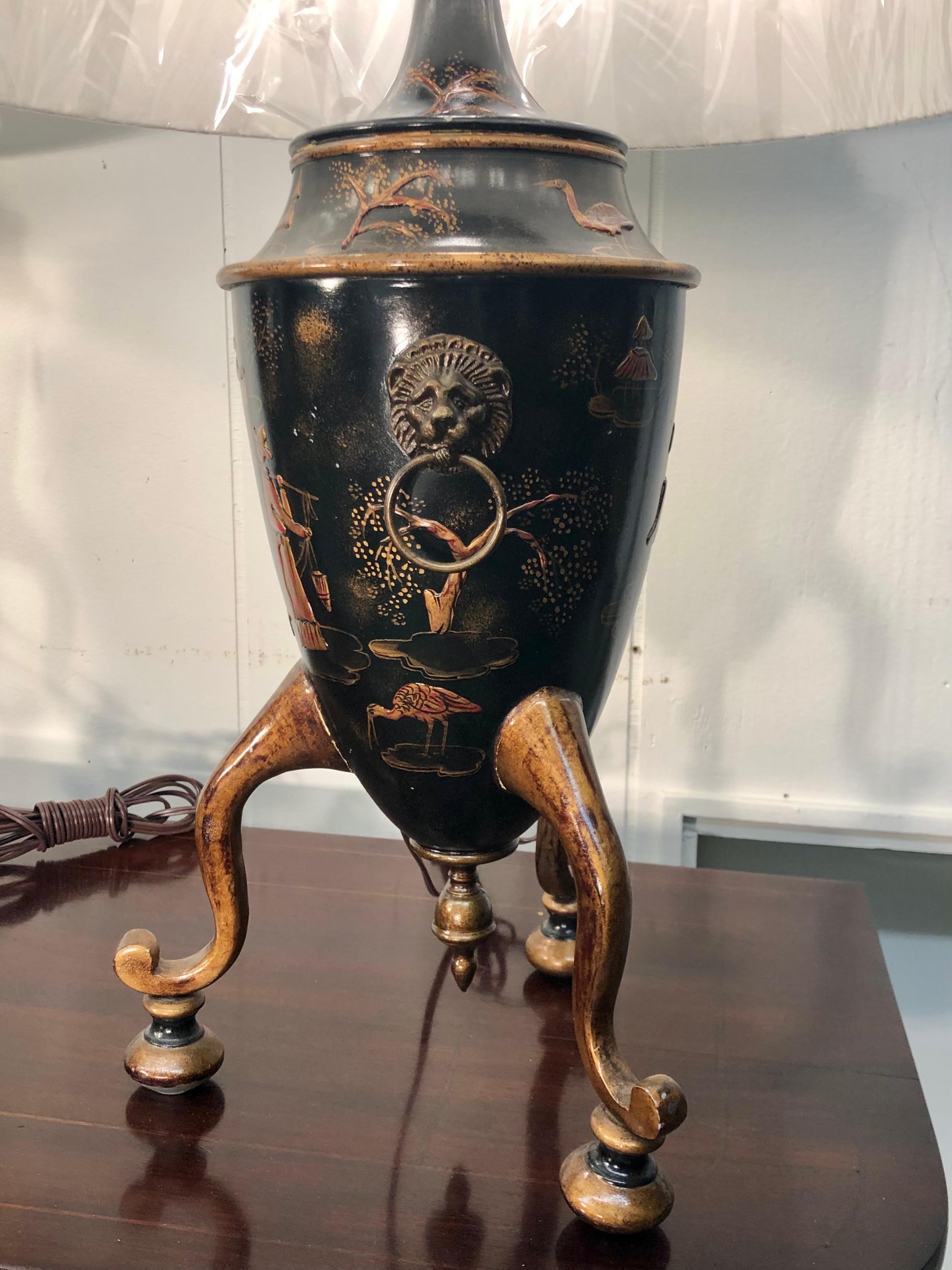 English Pair of Georgian Style Chinoiserie Tole Urns, Made into Lamps 1