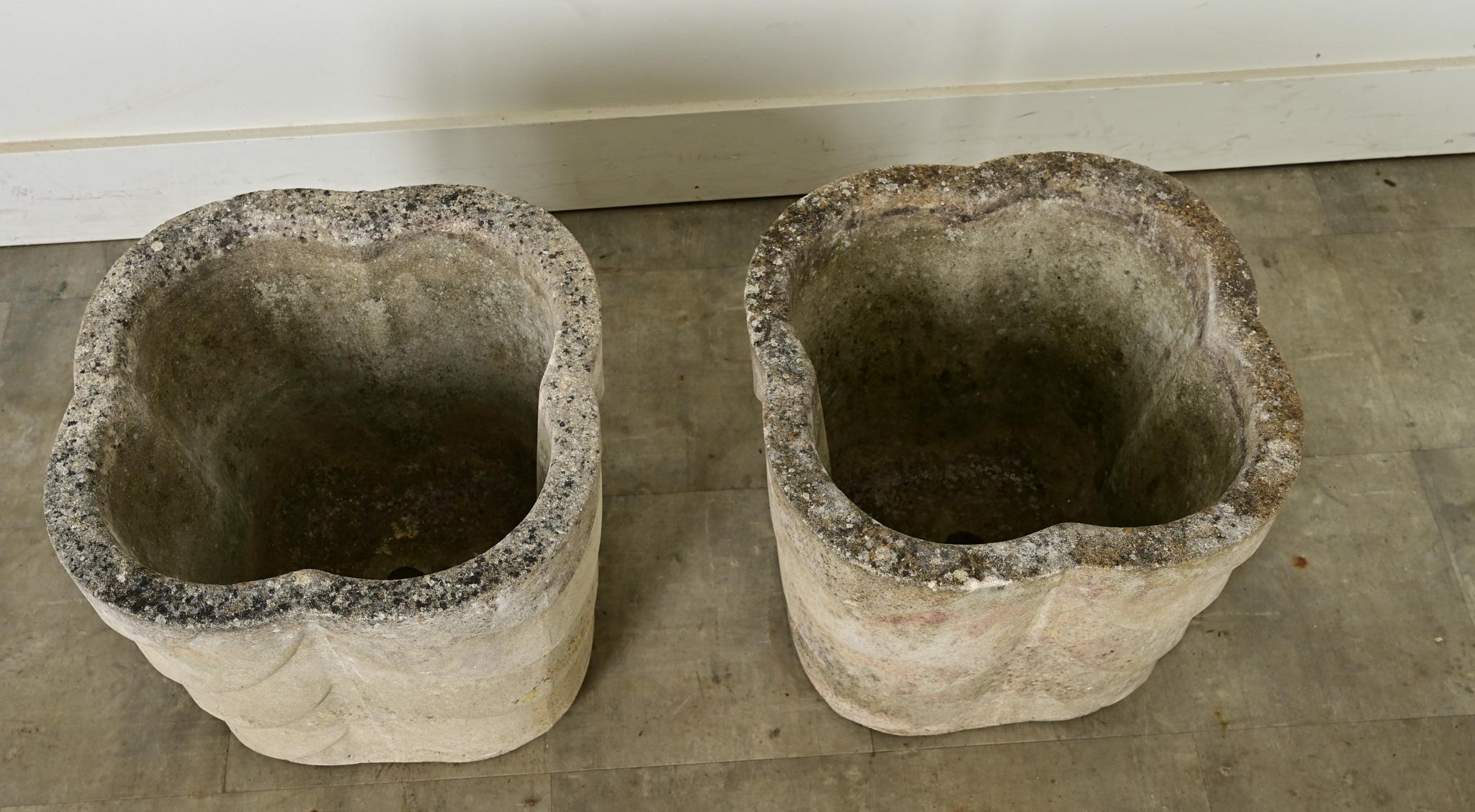 English Pair of Large Art Deco Planters In Good Condition For Sale In Baton Rouge, LA