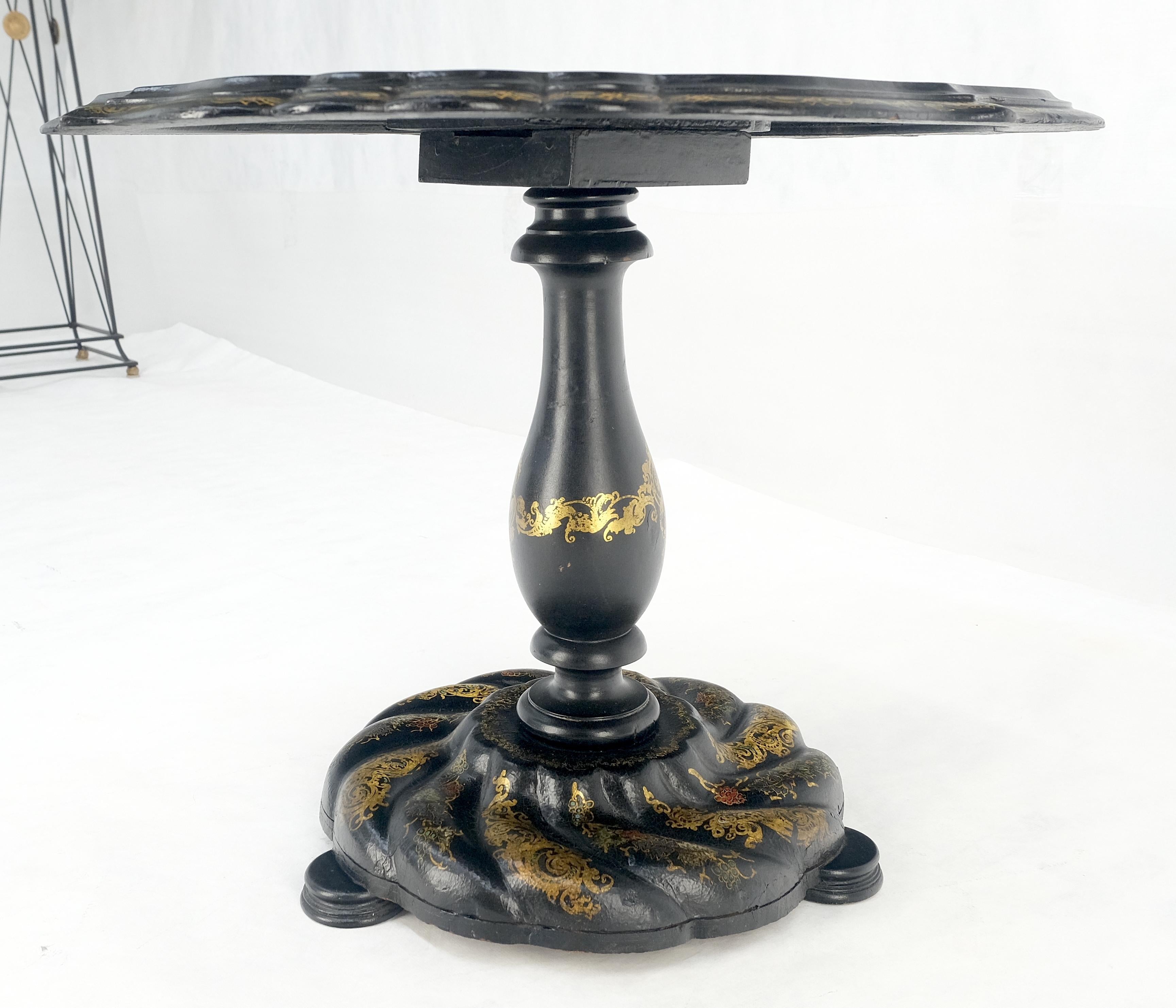 English Papier-Mache Black Gold Mother of Pearl Antique c1900s Lamp Table Clean! For Sale 4