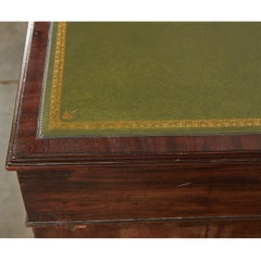 English Partners Desk