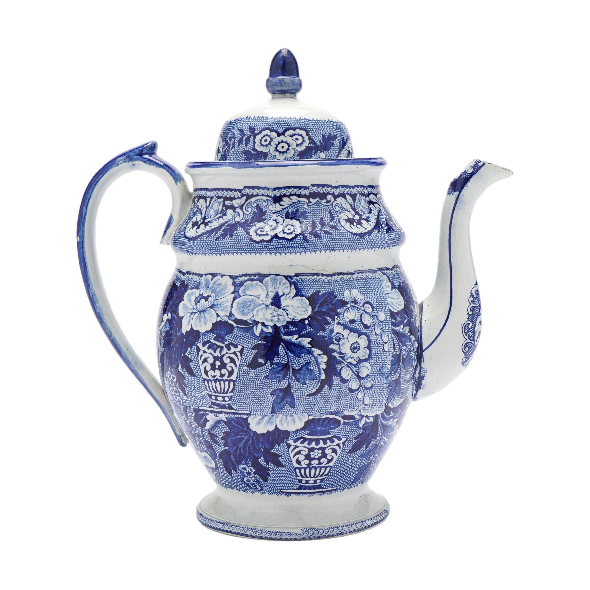 Ceramic English pearlware coffee pot, c. 1830 For Sale
