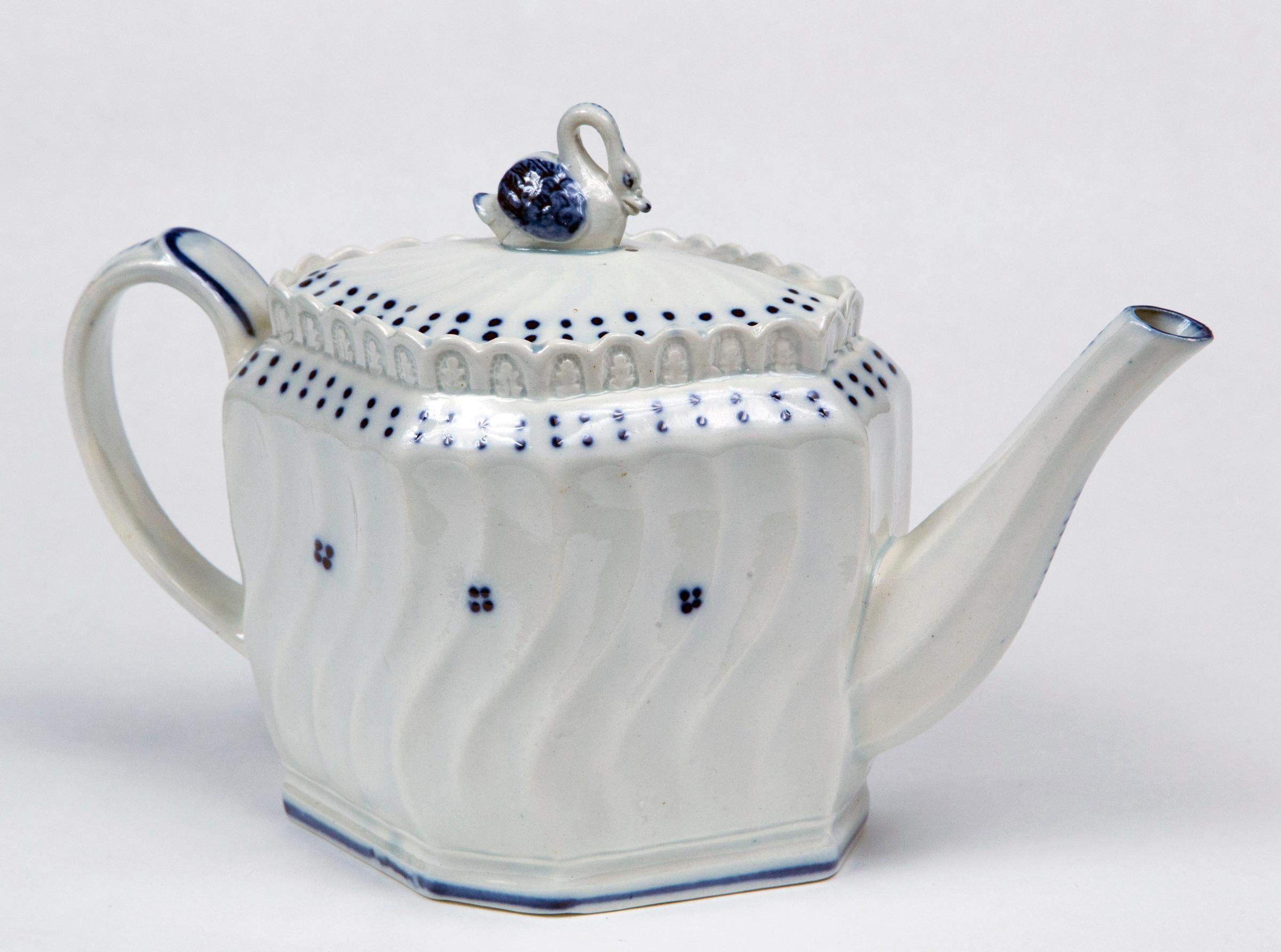 Service à thé en céramique perlée anglaise, début du XIXe siècle en vente 1
