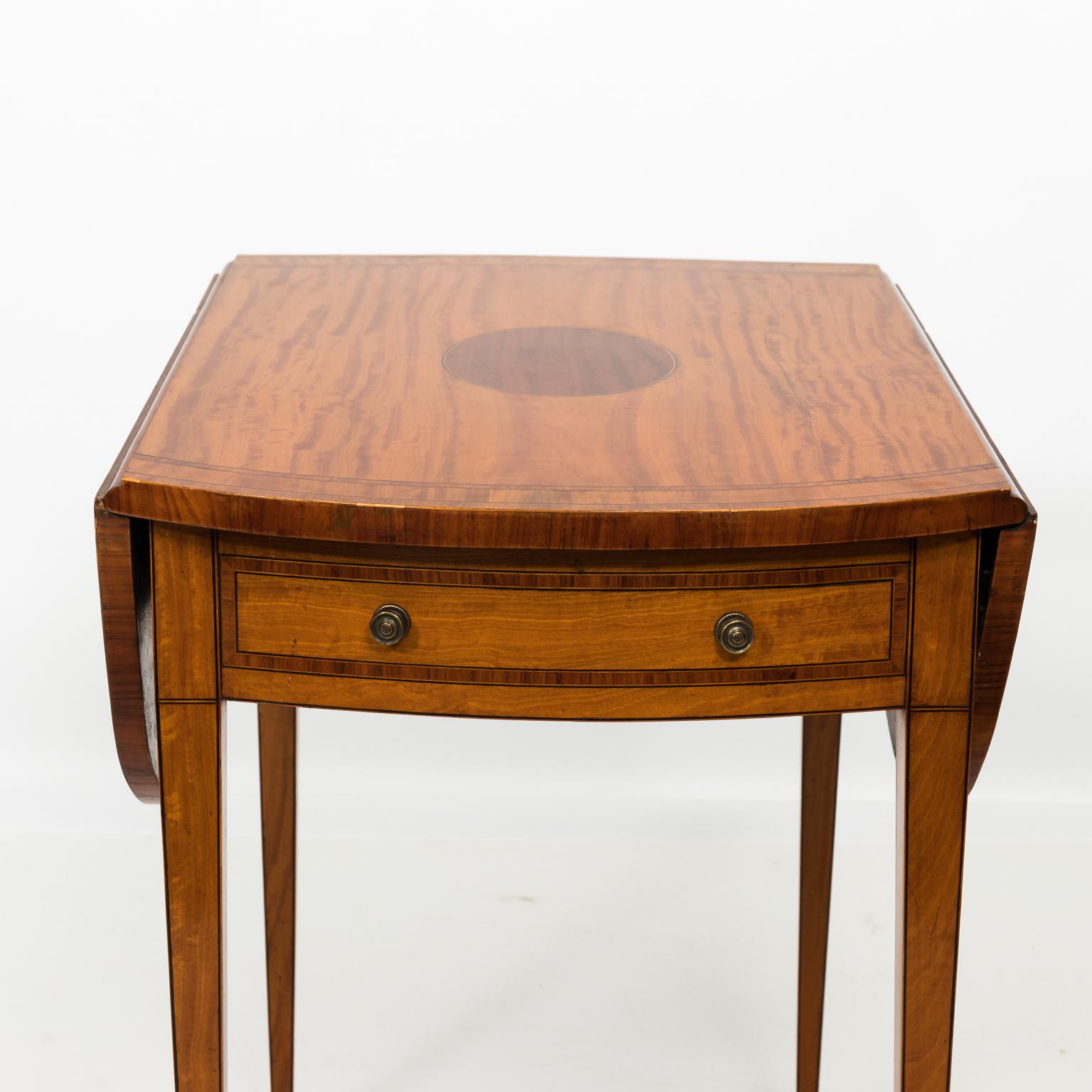 English Pembroke Table 7