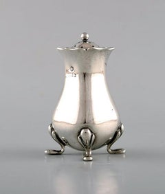 English Pepper Shaker in Silver, Late 19th Century