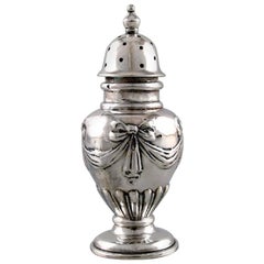 English Pepper Shaker in Silver, Late 19th Century from Large Private Collection