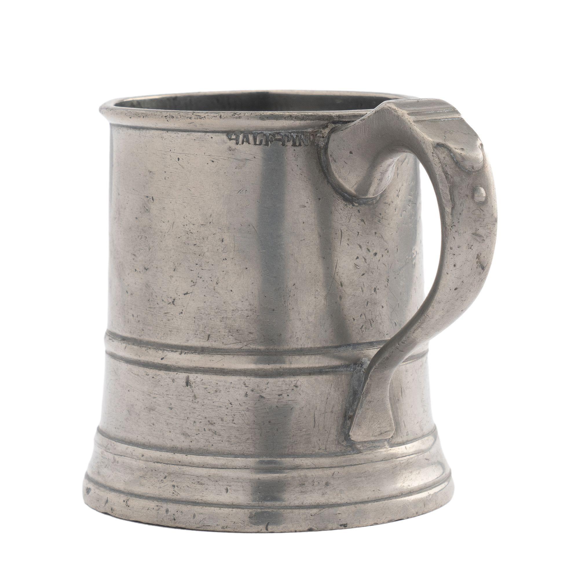 British English pewter Half Pint mug, c. 1800's For Sale