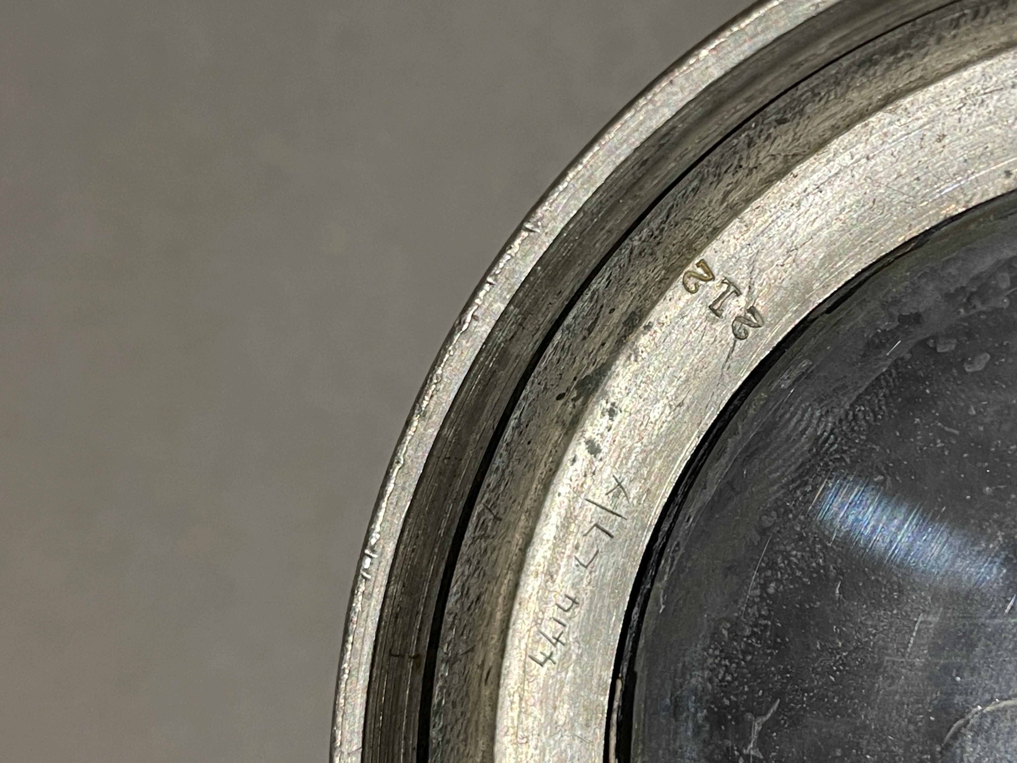 Englische Zinnbecher aus englischem Zinn, antike Tasse, Silber- Zinnkrug, Trinkgläser, 1850er Jahre im Zustand „Hervorragend“ im Angebot in Hampshire, GB