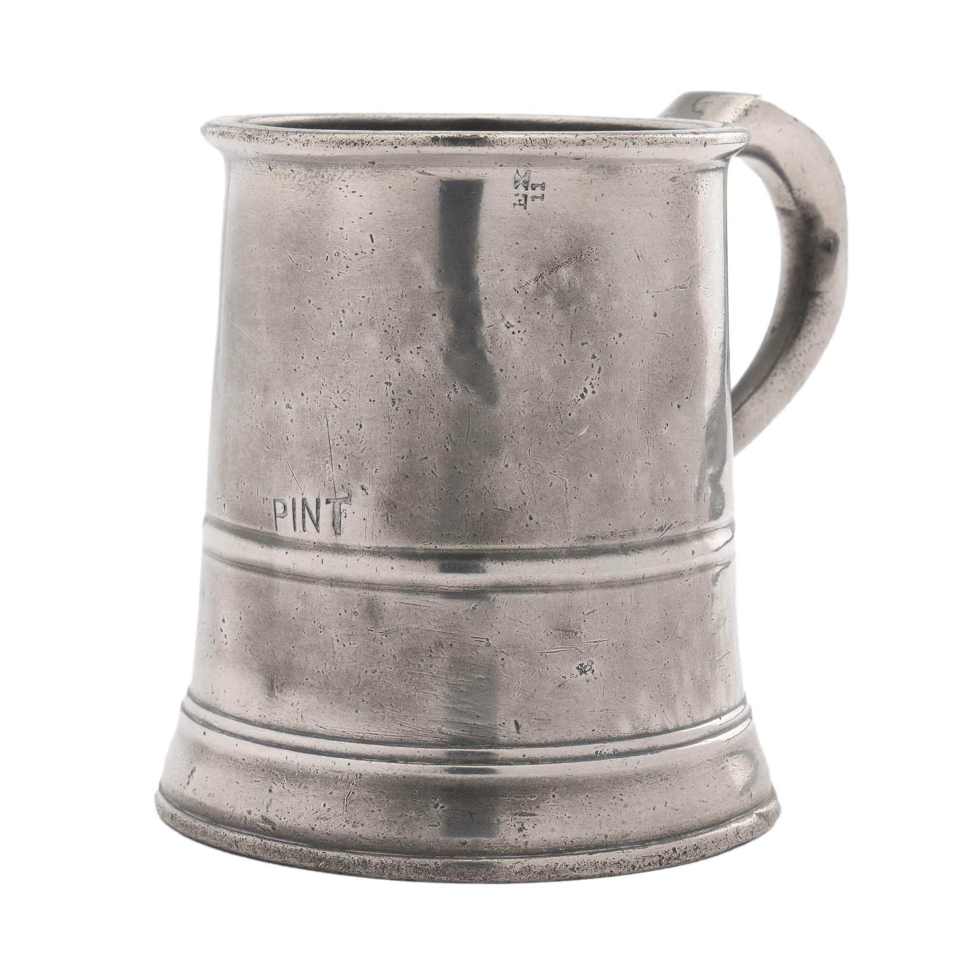 English Pewter Pint Mug, 1850s For Sale 2
