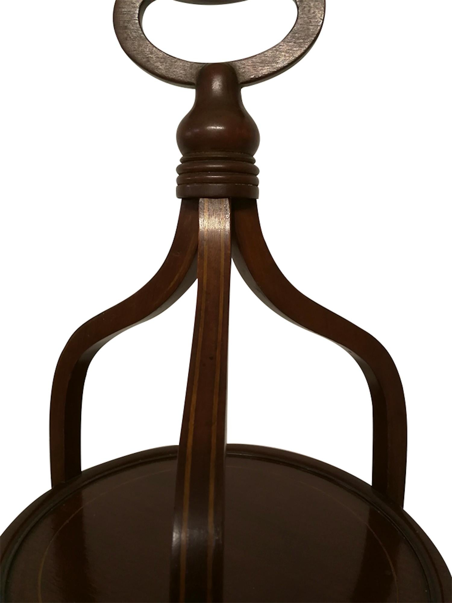 English Pie Server Mahogany, 19th Century  In Good Condition For Sale In Beuzevillette, FR