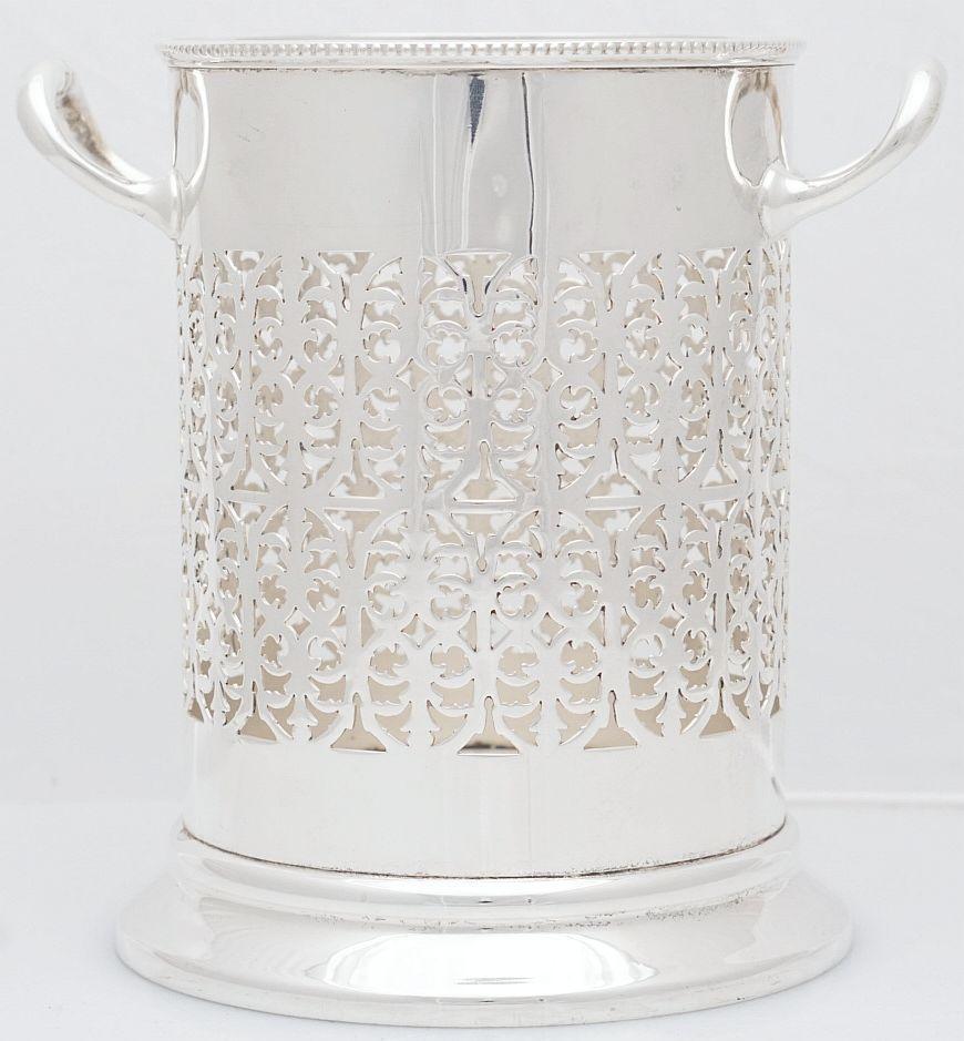 English Pierced Wine or Spirits Bottle Holder In Good Condition For Sale In Austin, TX