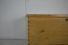English Pine Blanket Box / Mule Chest