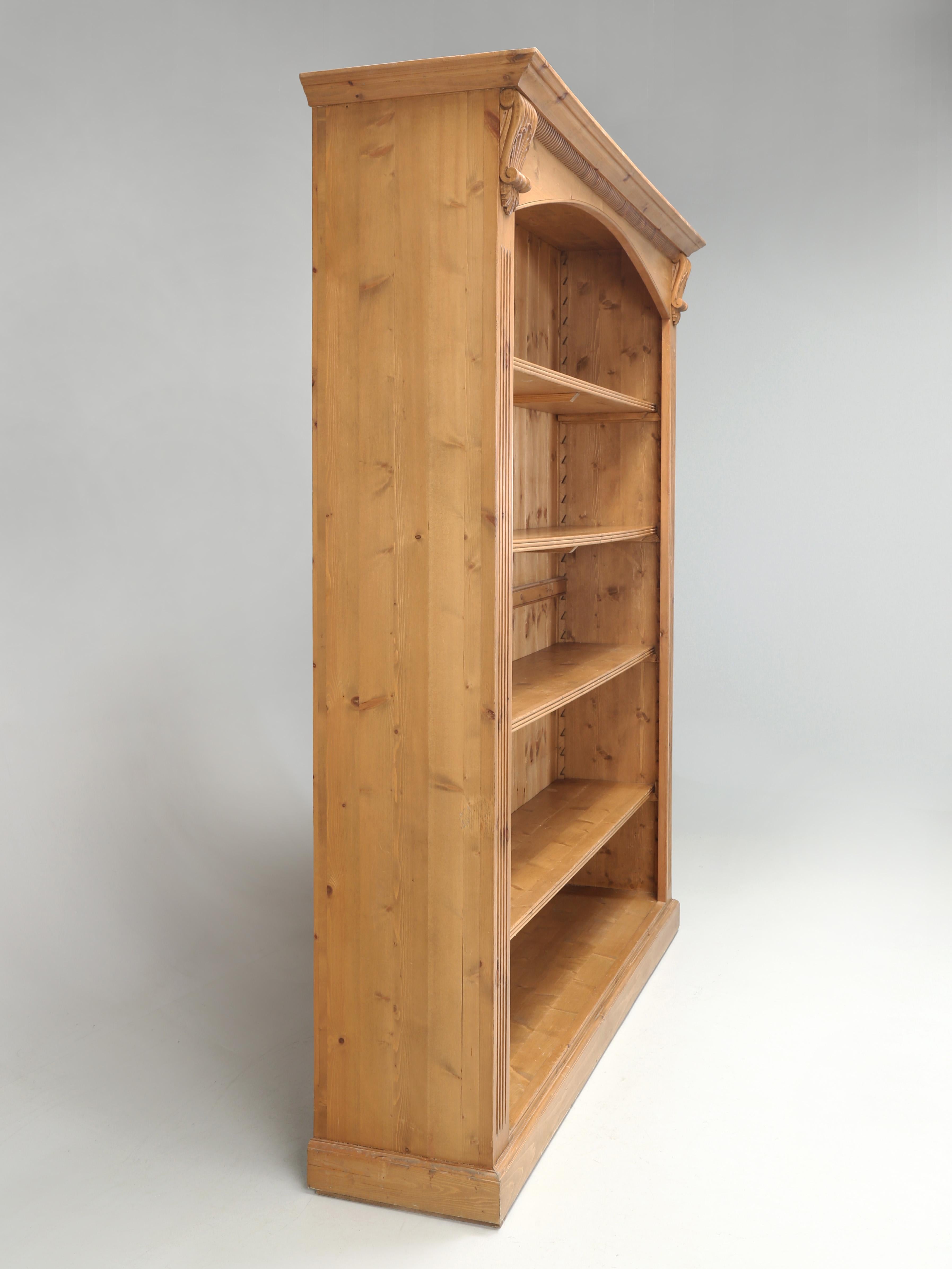Country English Pine Bookcase Exceptionally Wide, Traditional Beeswax Finish by Chrispyn For Sale