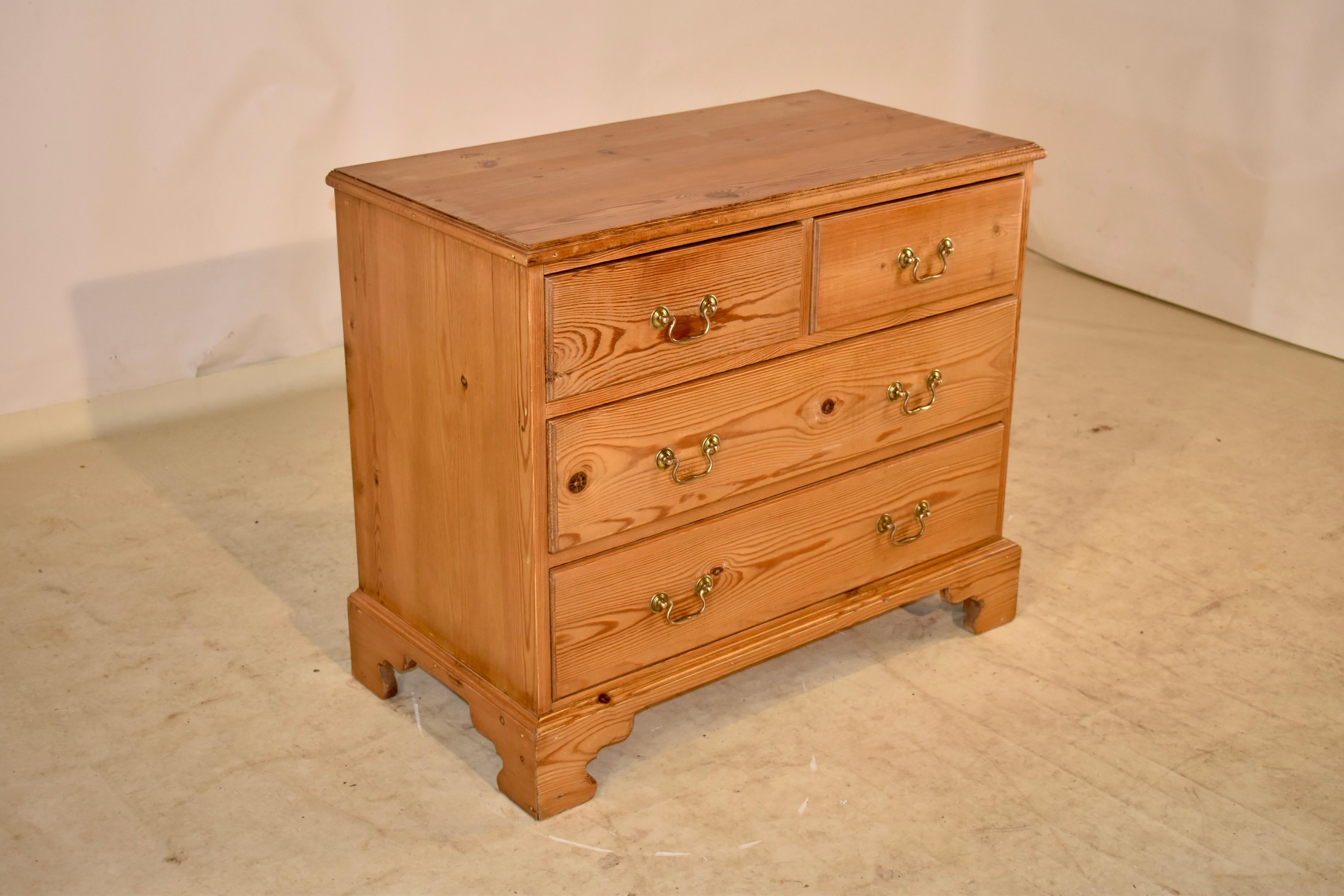 English Pine Chest of Drawers , C. 1950 In Good Condition For Sale In High Point, NC