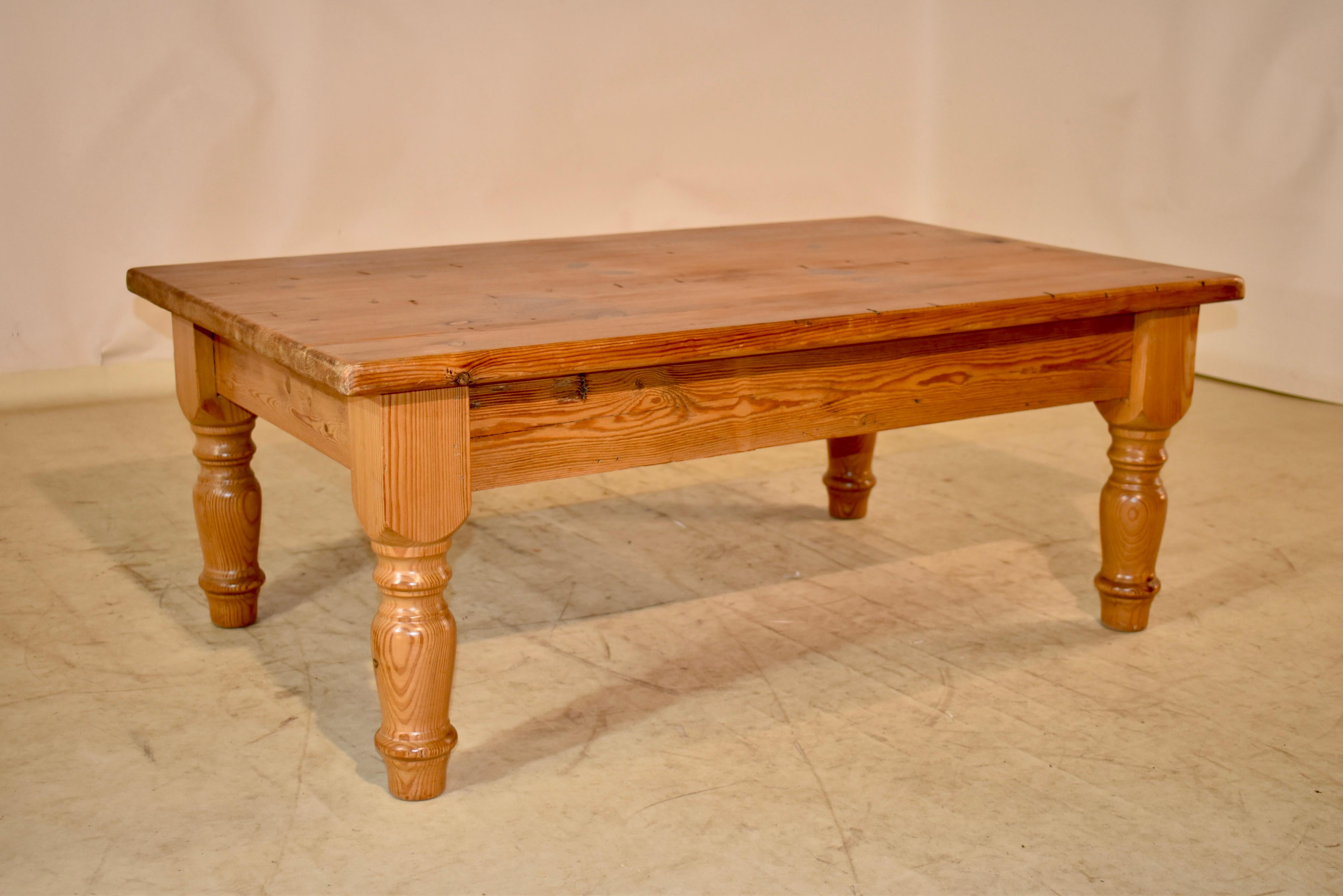 English Pine Coffee Table, circa 1950 For Sale at 1stDibs