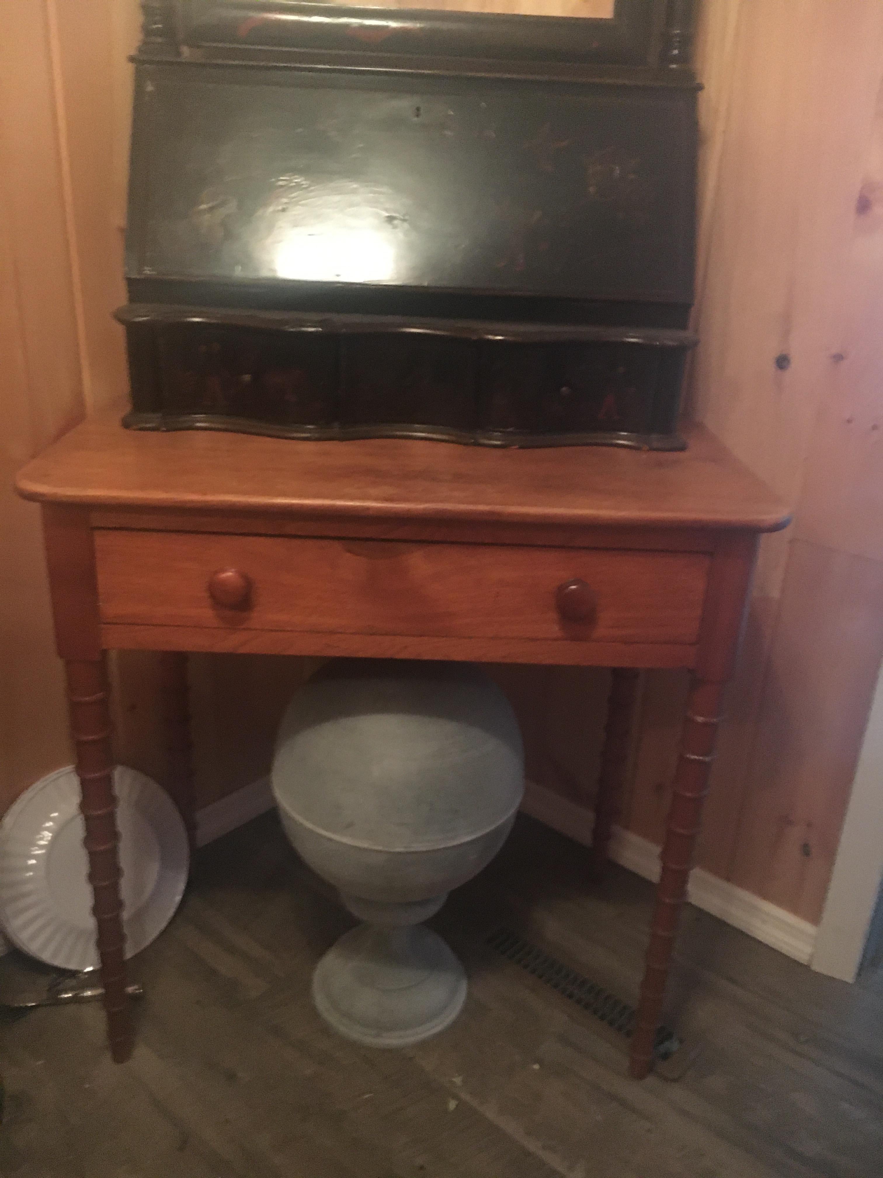 English Pine Console Or Side Table with Decorative Faux Bamboo Leg's. Great Size For Sale 1